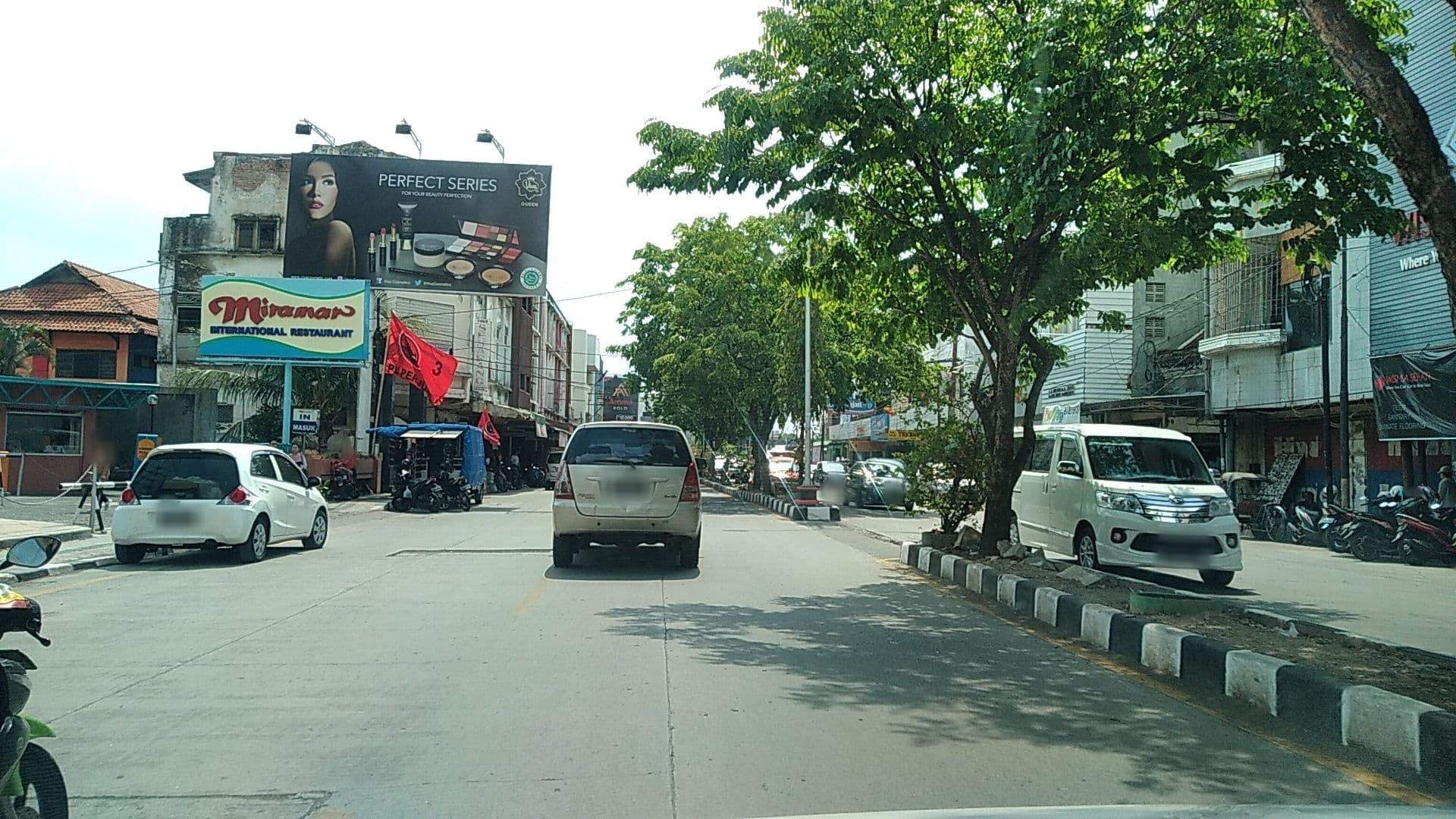 Street view near Wisma Sehati, Semarang — © roadroid (CC BY-SA · Mapillary)