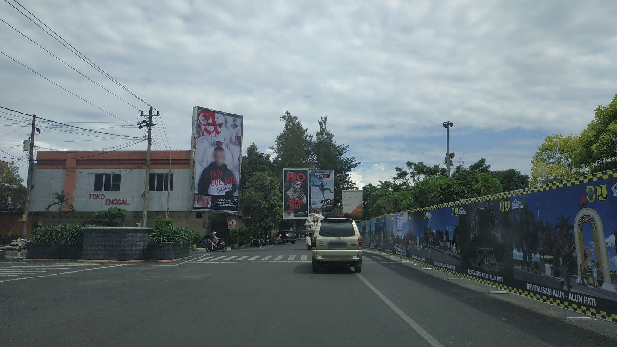 Street view near GITRARY PERDANA HOTEL, Pati — © akrimullag (CC BY-SA · Mapillary)