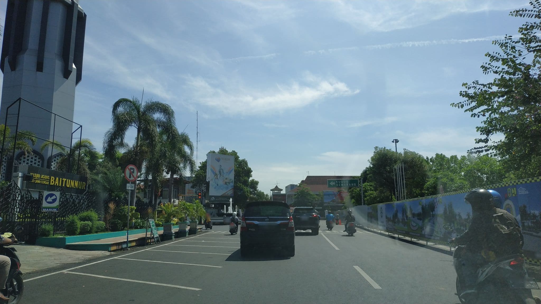 Street view near Kost2an Cak Wo, Pati — © akrimullag (CC BY-SA · Mapillary)