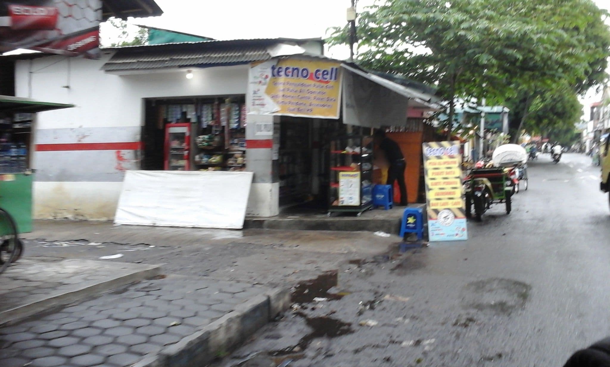 Street view near Hotel Jelita, Lumajang — © arizalkawamuna (CC BY-SA · Mapillary)