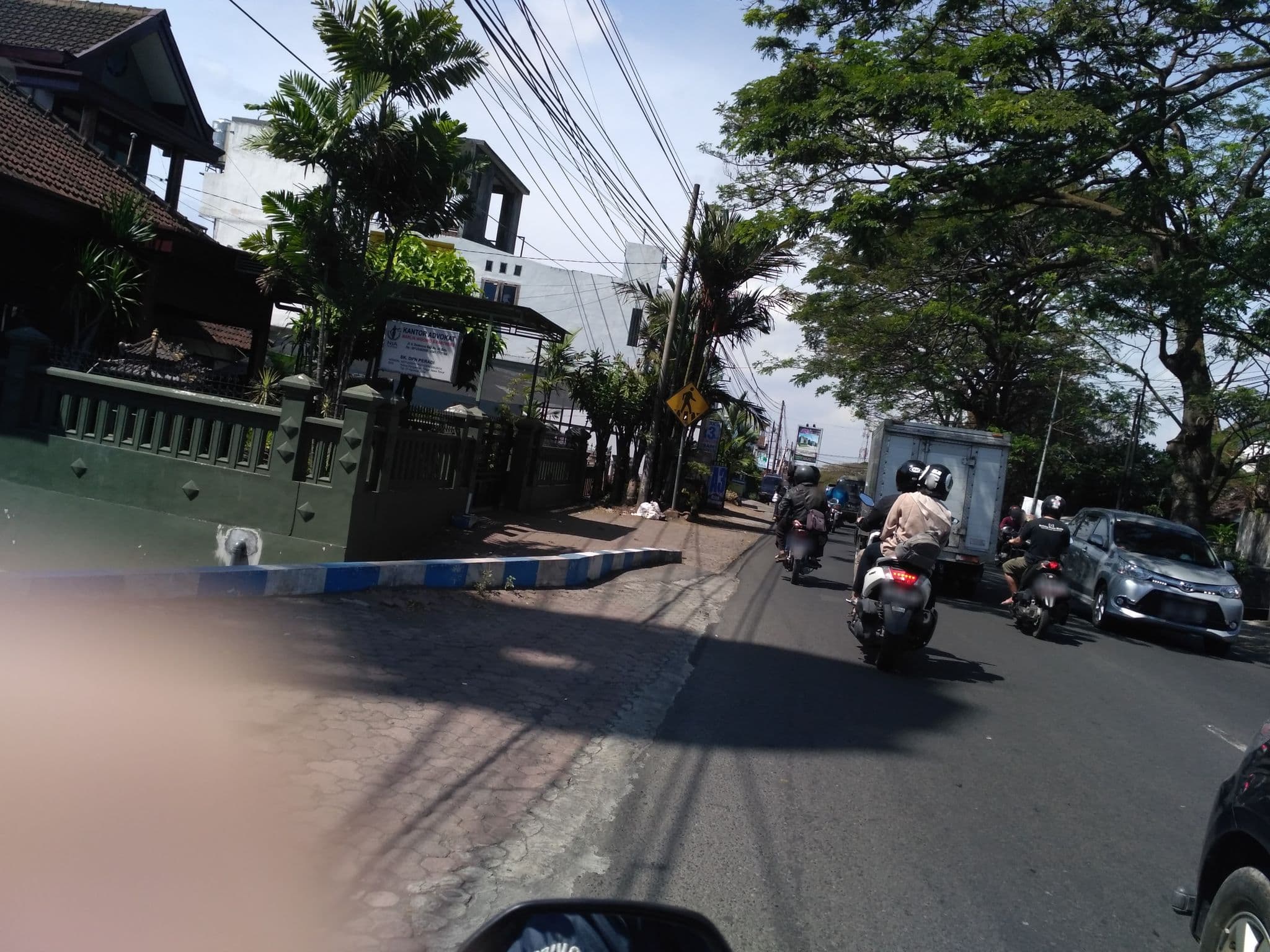 Street view near Grawidya Hotel, Batu — © adi_sucipto (CC BY-SA · Mapillary)