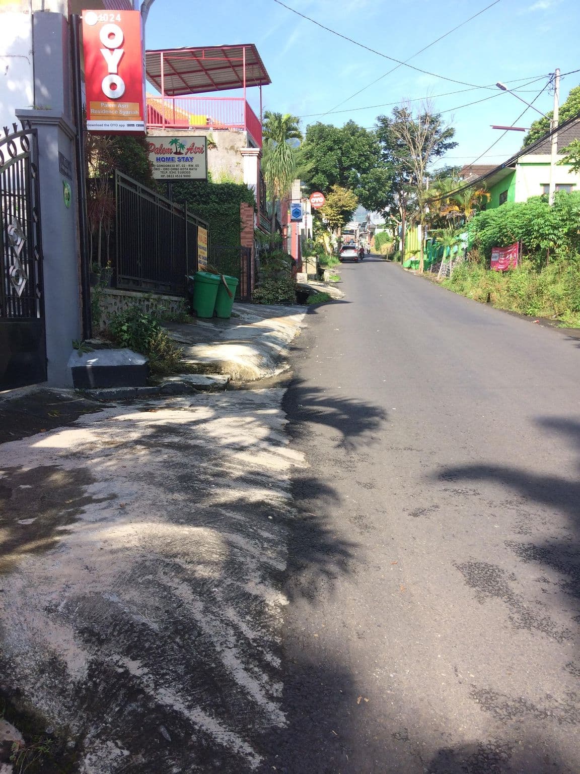 Street view near Mutiara Panderman Inn, Batu — © maphunter_id (CC BY-SA · Mapillary)