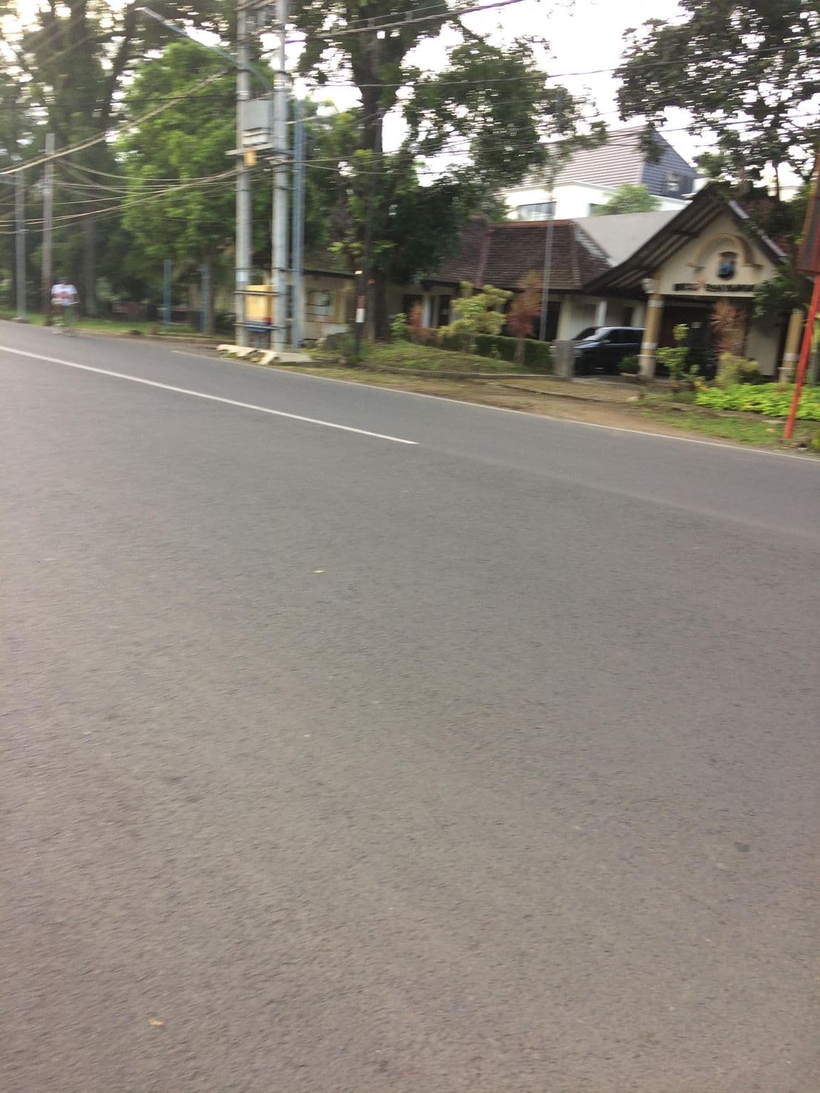 Street view near Mess Bhayangkara, Malang — © maphunter_id (CC BY-SA · Mapillary)