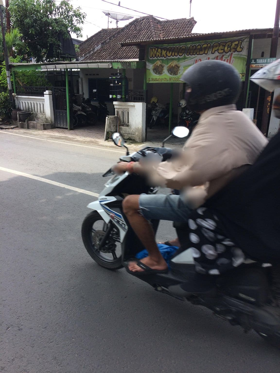 Street view near Gajah Mada, Malang — © maphunter_id (CC BY-SA · Mapillary)