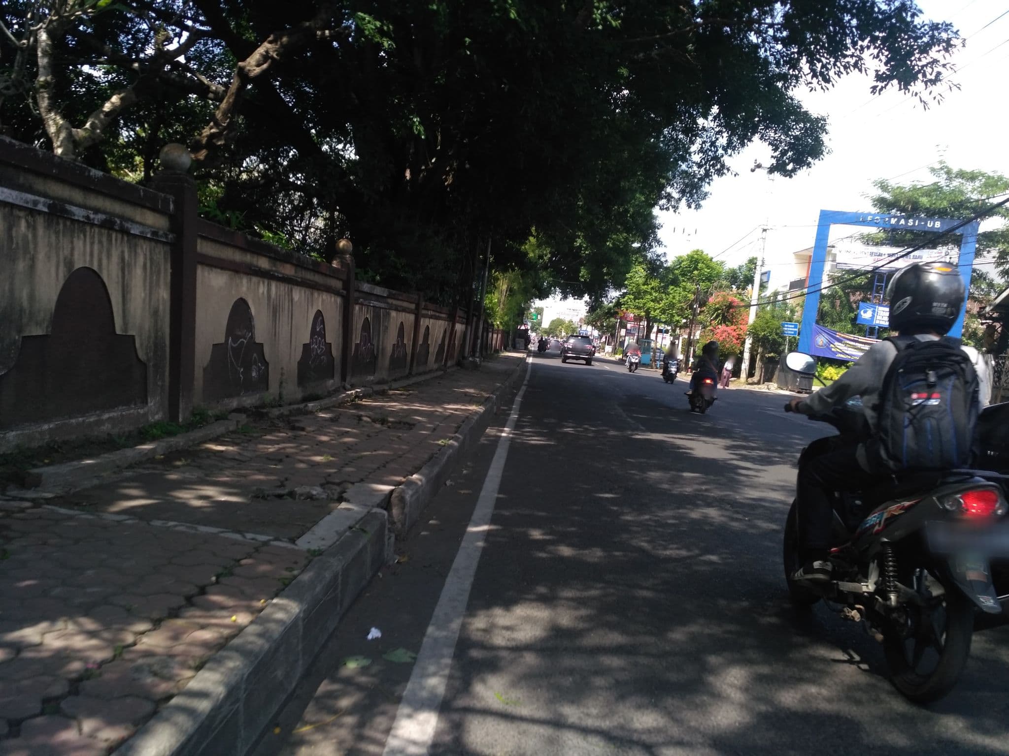 Street view near Maesyash's, Malang — © adi_sucipto (CC BY-SA · Mapillary)