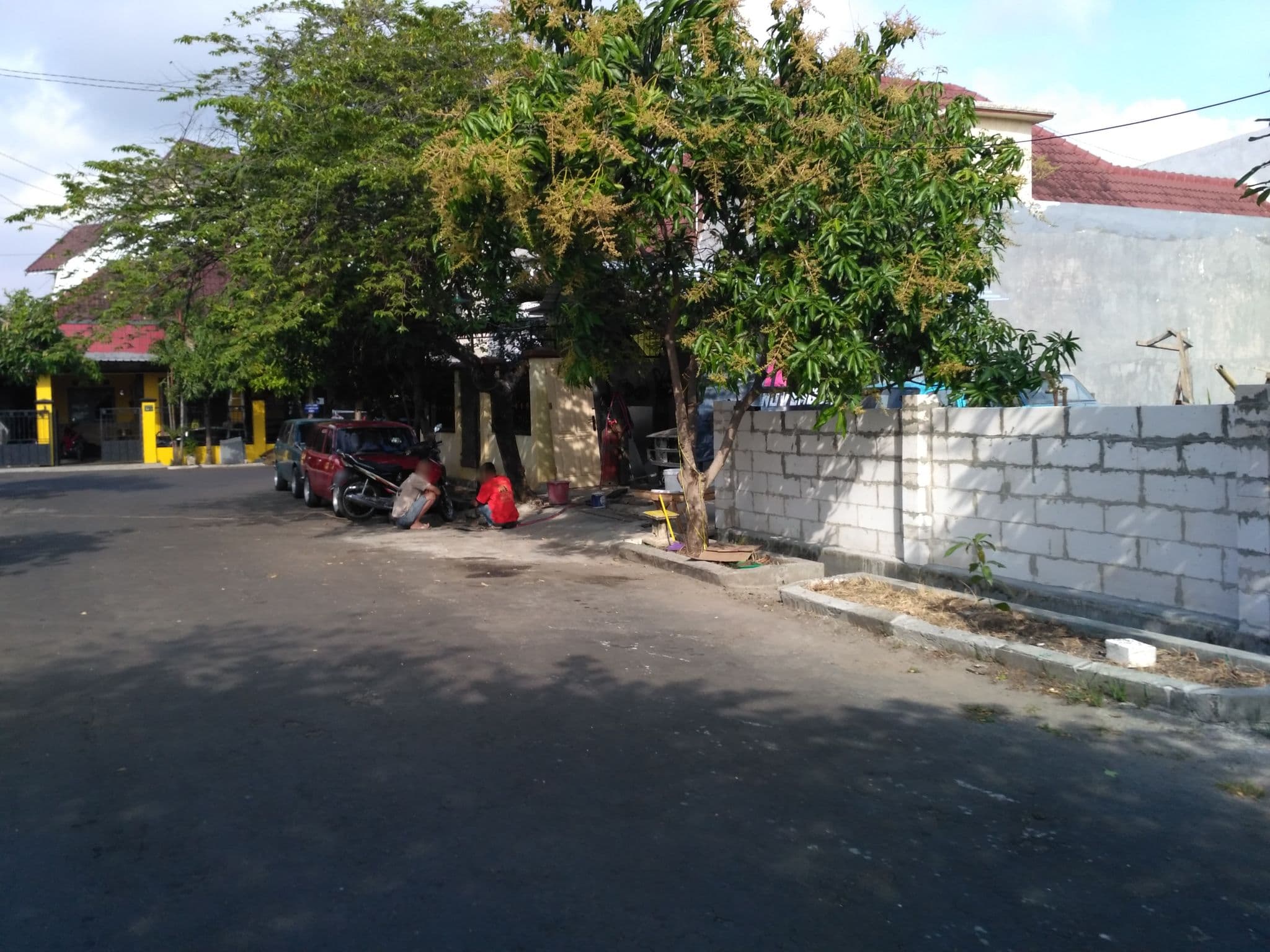 Street view near Villa Agro Indah, Malang — © adi_sucipto (CC BY-SA · Mapillary)