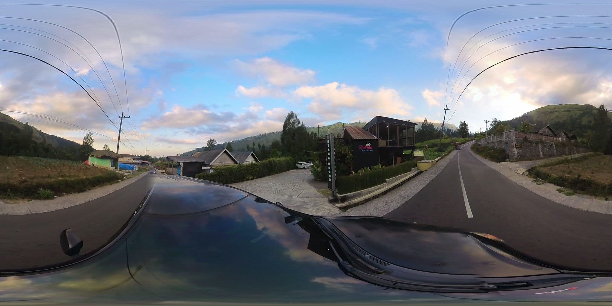 Street view near Istana Bromo, Probolinggo — © Arifyabarokah123 (CC BY-SA · Mapillary)