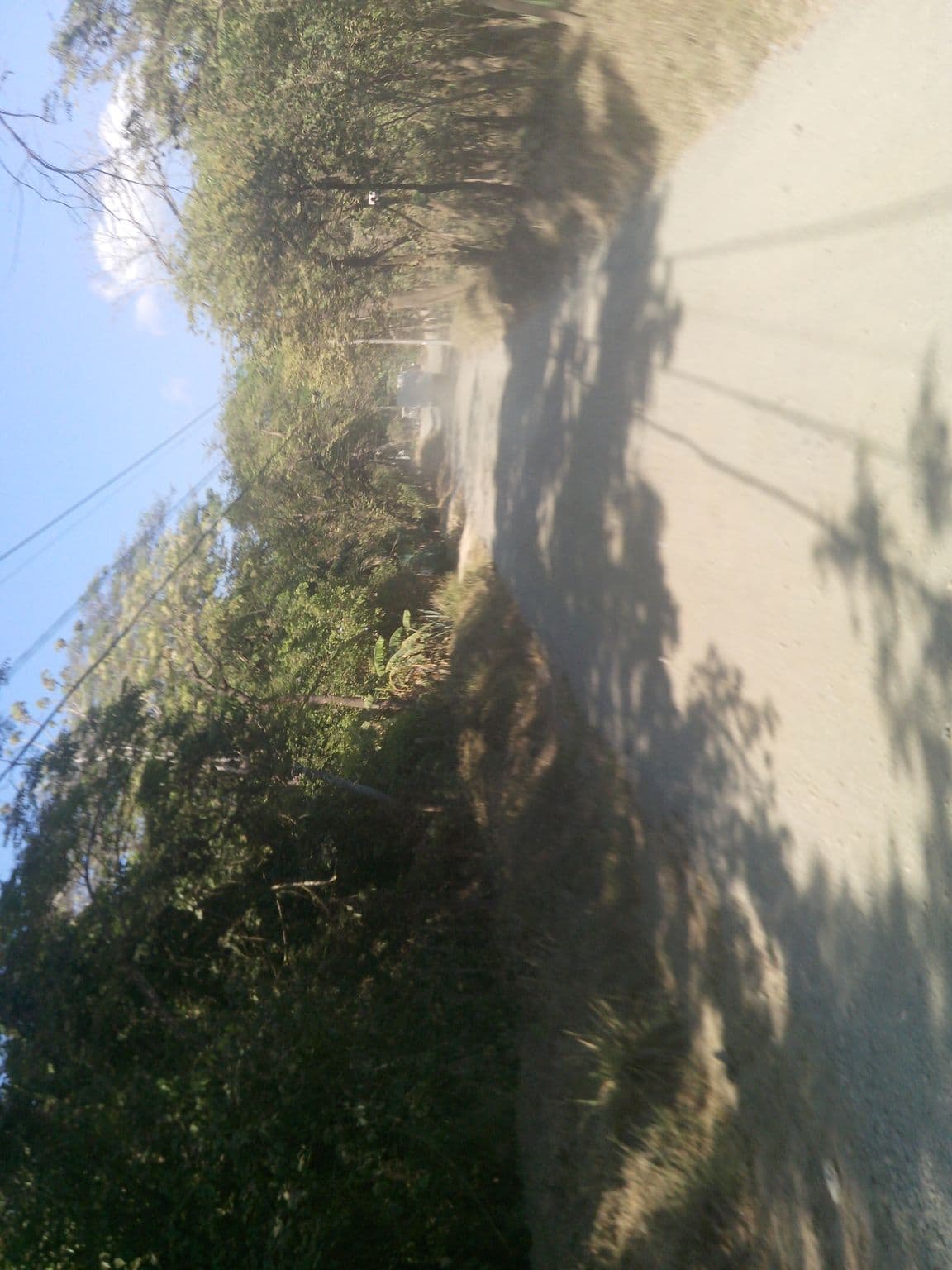 Street view near Hotel Casa Verde, Sámara