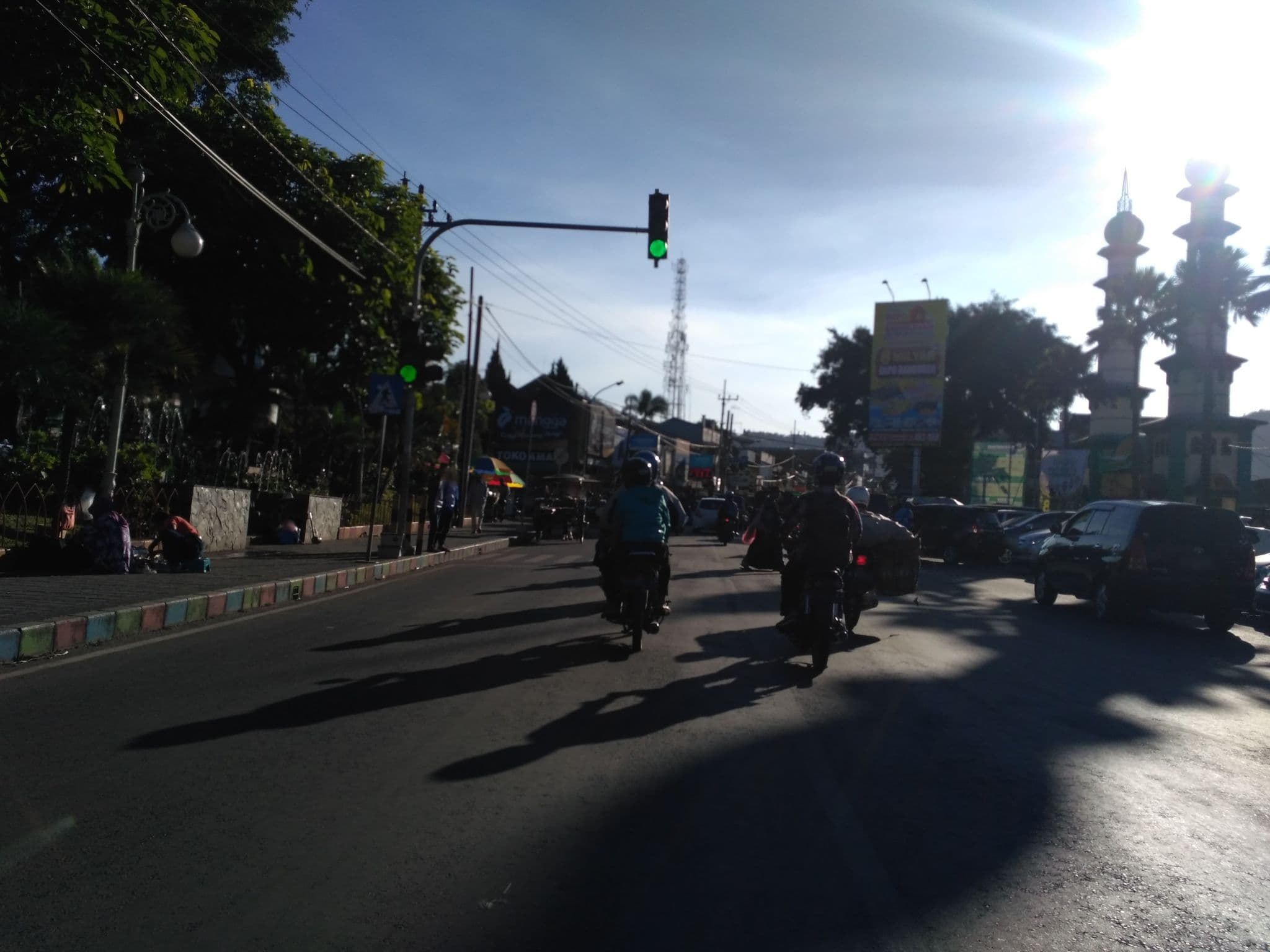 Street view near Hotel Tawang Argo, Batu — © adi_sucipto (CC BY-SA · Mapillary)