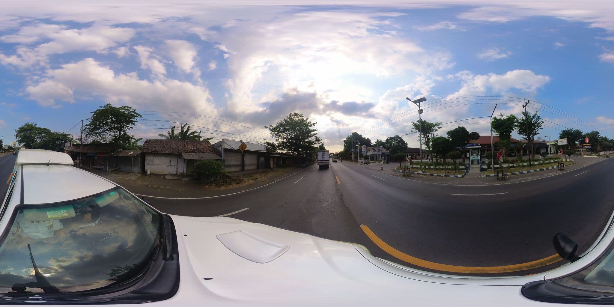 Street view near Hotel asri, Probolinggo — © Arifyabarokah123 (CC BY-SA · Mapillary)