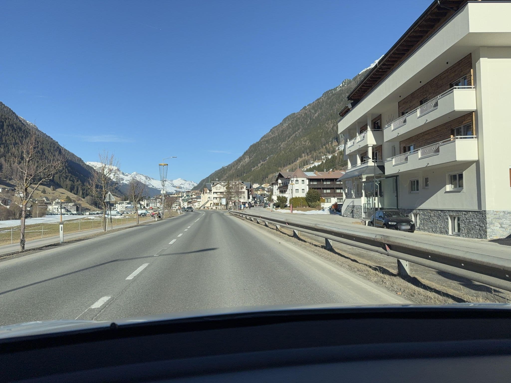 Street view near Hotel Kristall, Ischgl