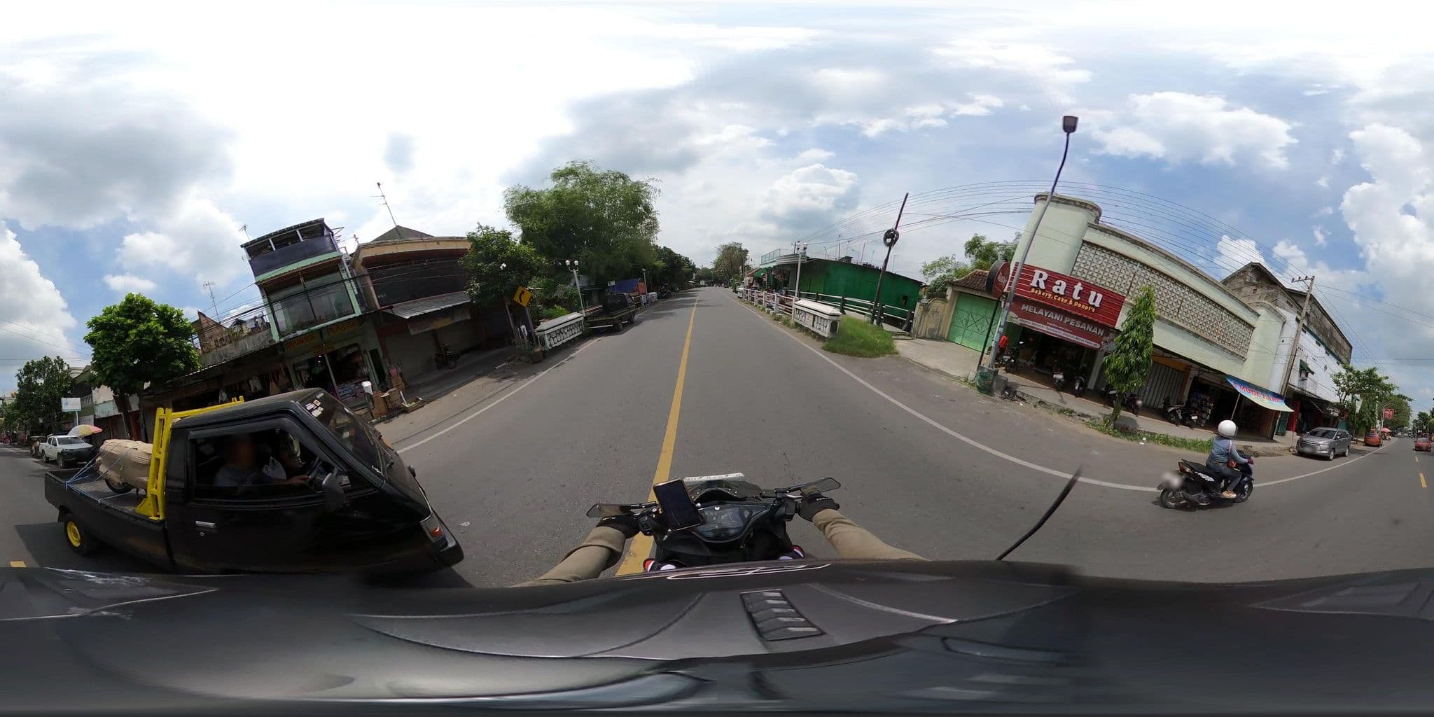 Street view near Hotel Lawu, Cepu — © services_glis (CC BY-SA · Mapillary)