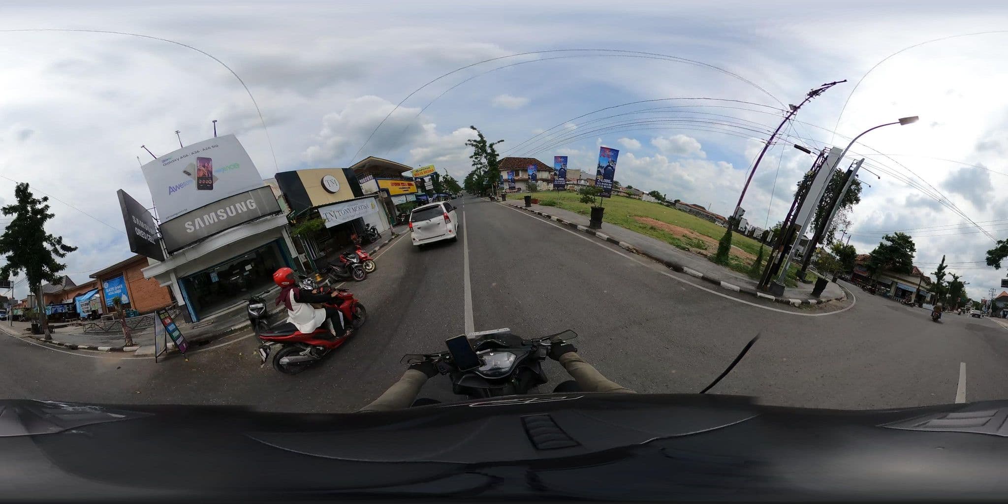 Street view near Hotel Kencana, Blora — © services_glis (CC BY-SA · Mapillary)