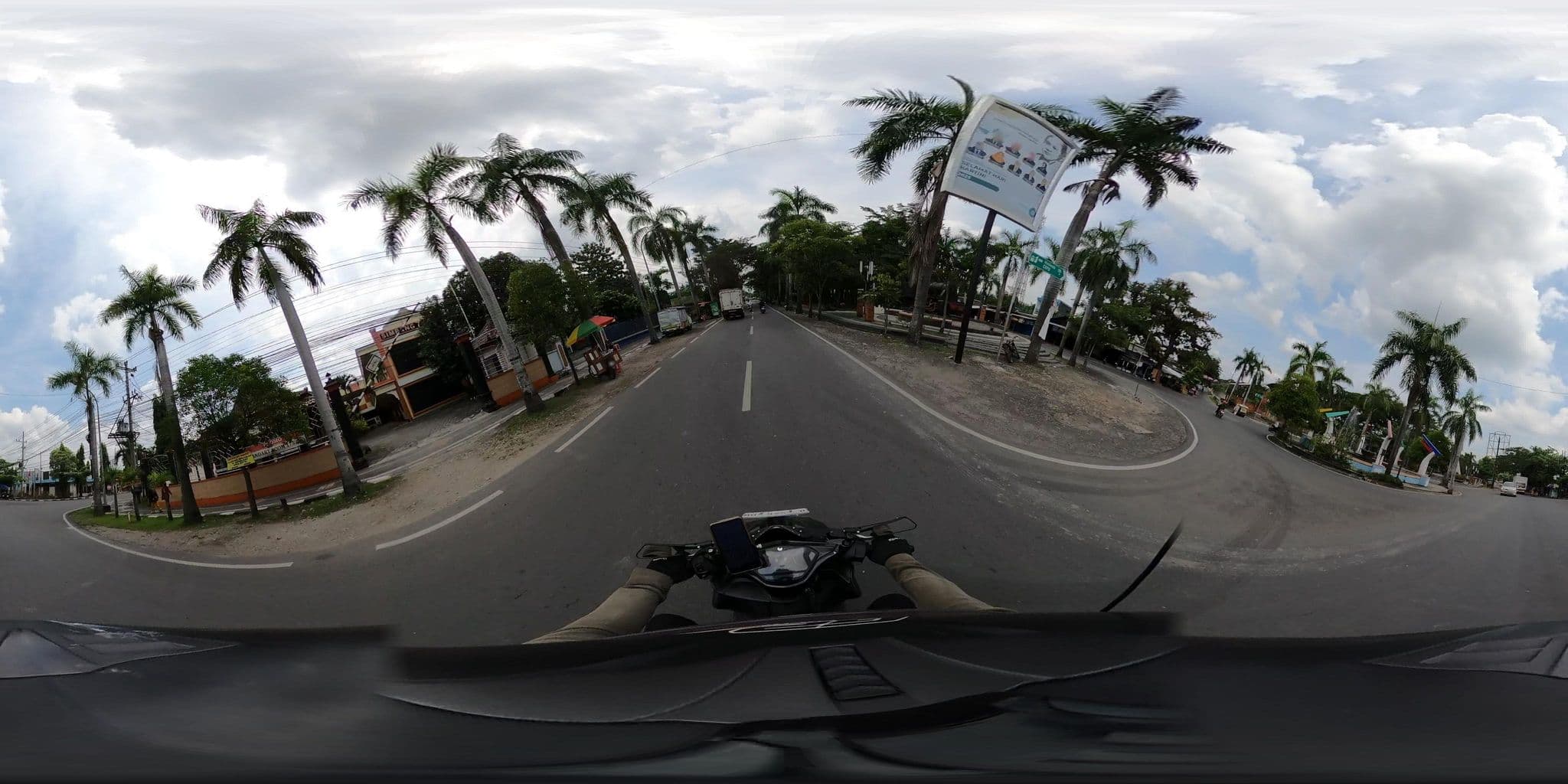 Street view near Mega Bintang Sweet Hotel, Cepu — © services_glis (CC BY-SA · Mapillary)