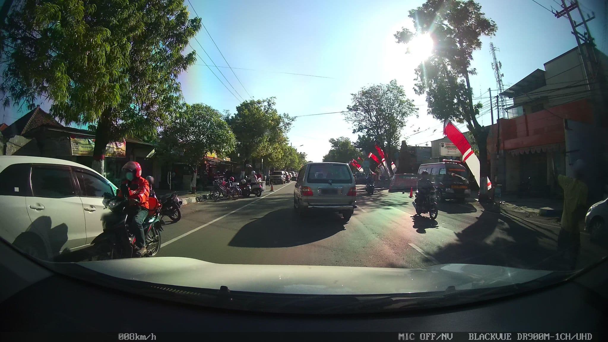 Street view near Hotel Slamet Mojokerto, Mojokerto — © kaart_2 (CC BY-SA · Mapillary)