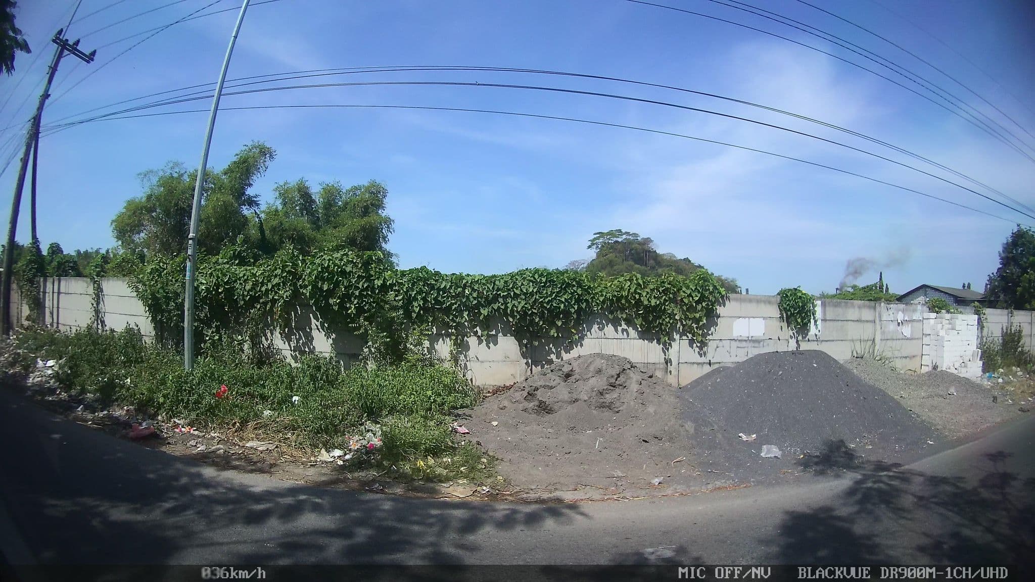 Street view near Aria Gajayana Hotel, Kebomas — © kaart_2 (CC BY-SA · Mapillary)