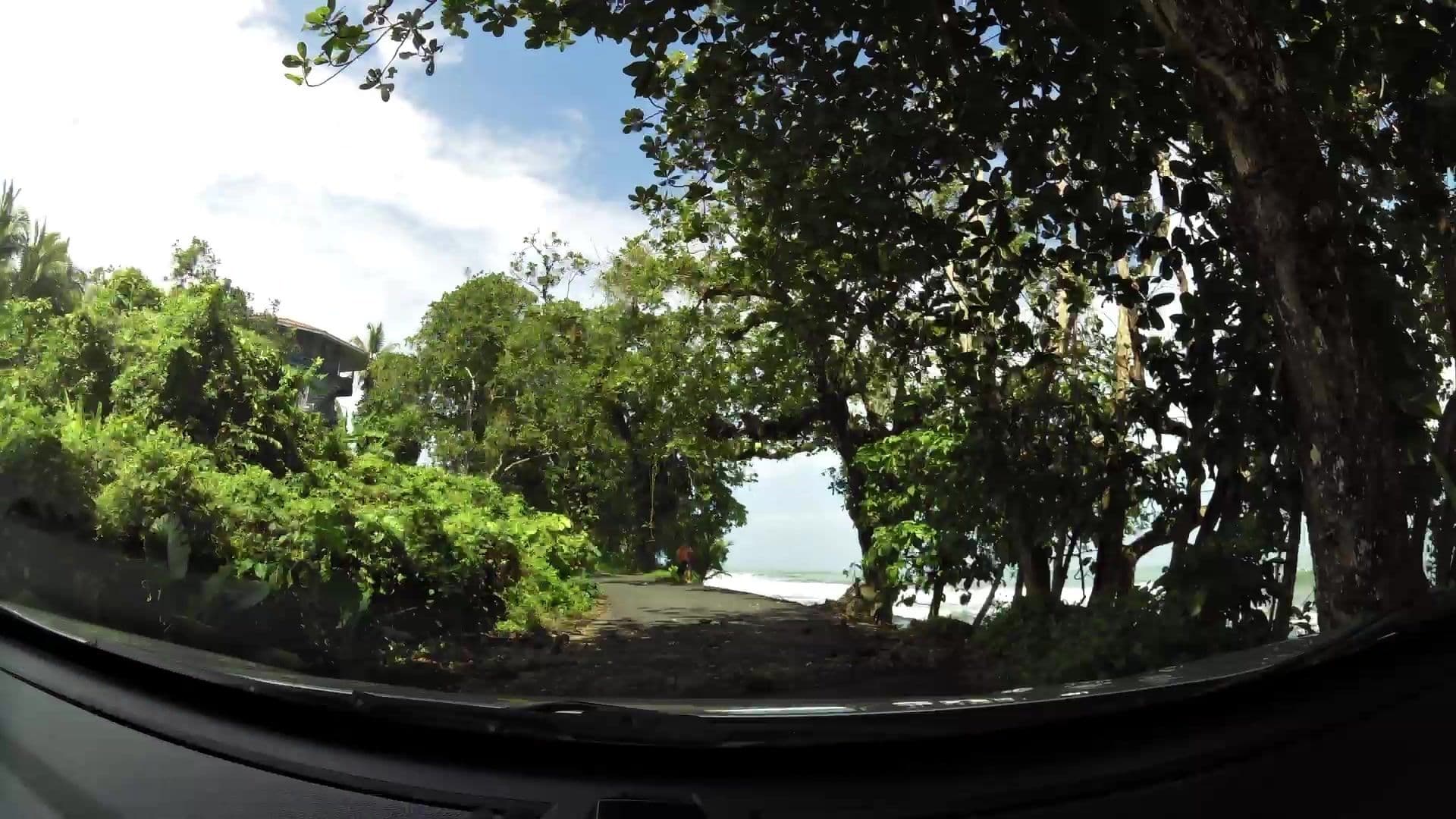 Street view near Apartamento Angela, Limón — © kaartcam (CC BY-SA · Mapillary)