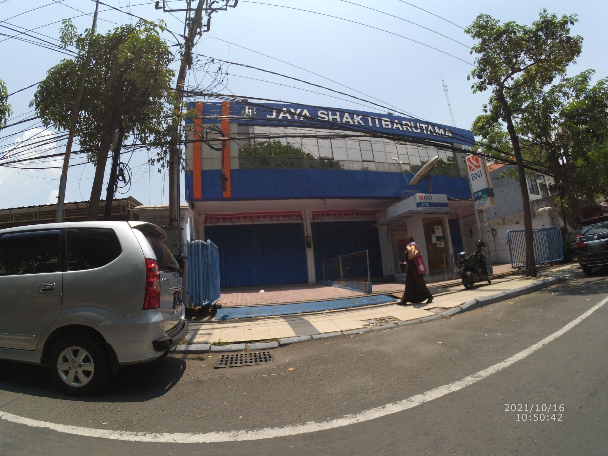 Street view near KHAS Gresik Hotel, Gresik — © maphunter_id (CC BY-SA · Mapillary)