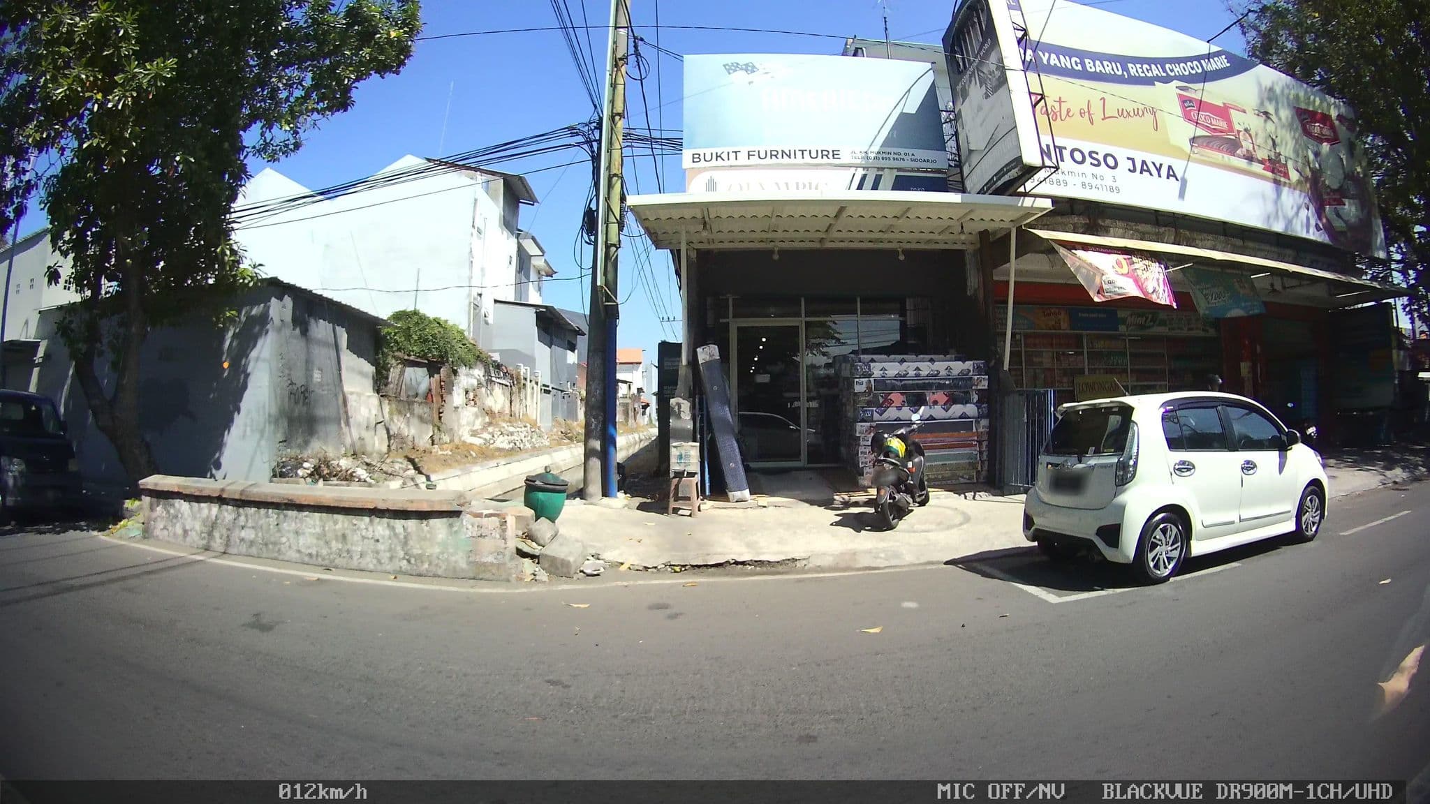 Street view near Delta Sinar Mayang, Sidoarjo — © kaart_2 (CC BY-SA · Mapillary)
