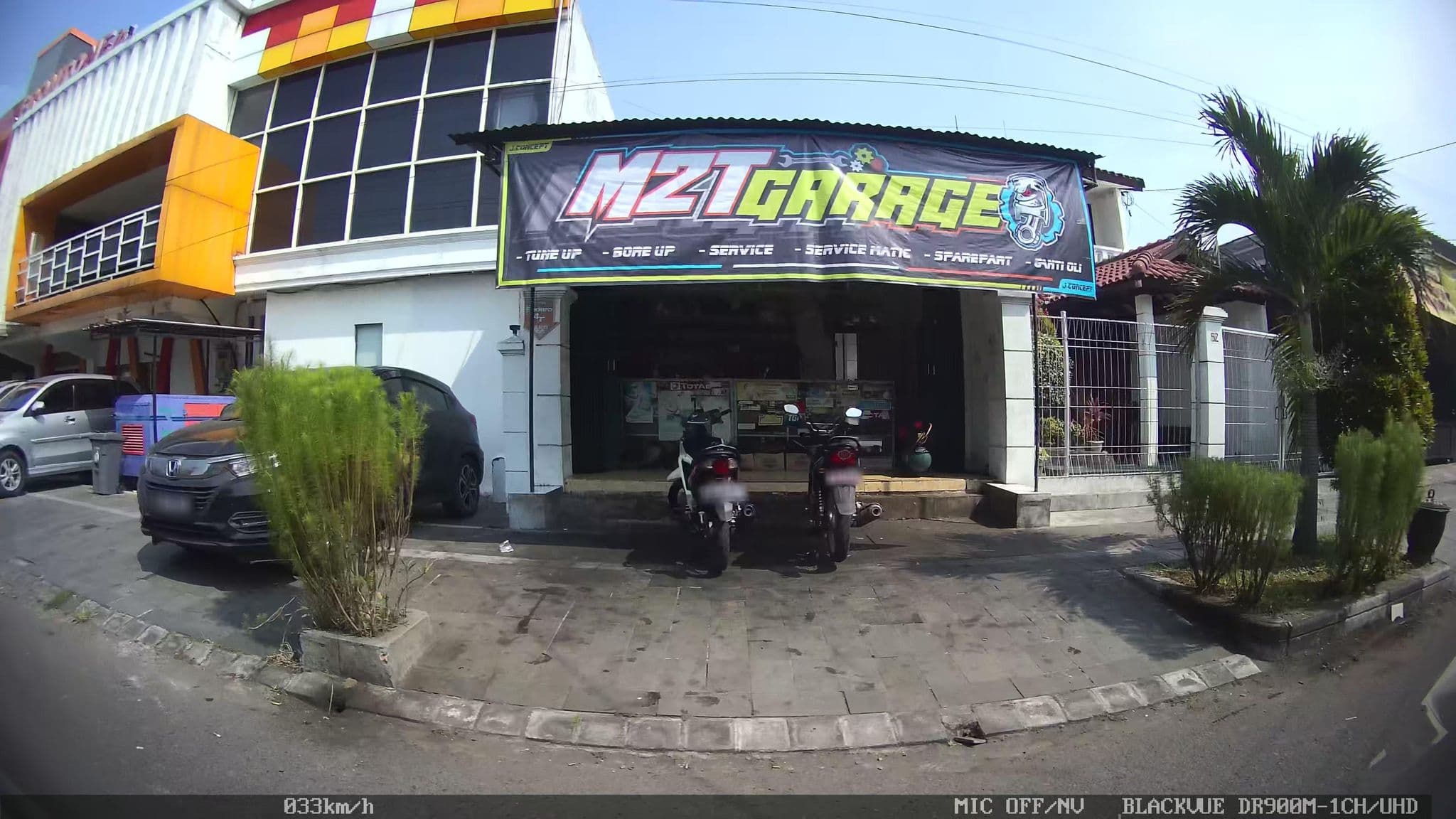 Street view near Front One In Kosong Driver, Sidoarjo — © kaart_2 (CC BY-SA · Mapillary)
