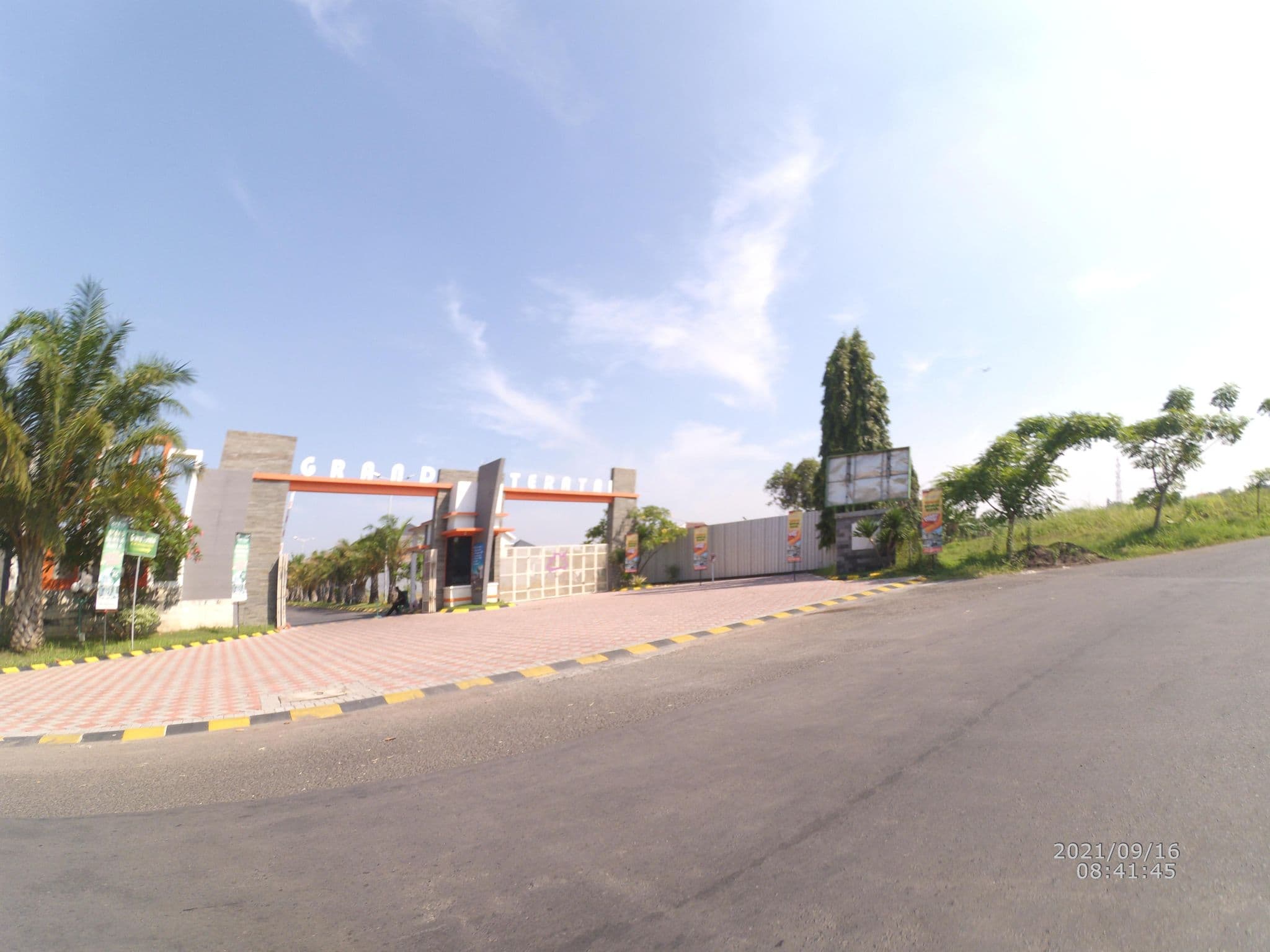 Street view near firscj's 룸, Buduran — © maphunter_id (CC BY-SA · Mapillary)