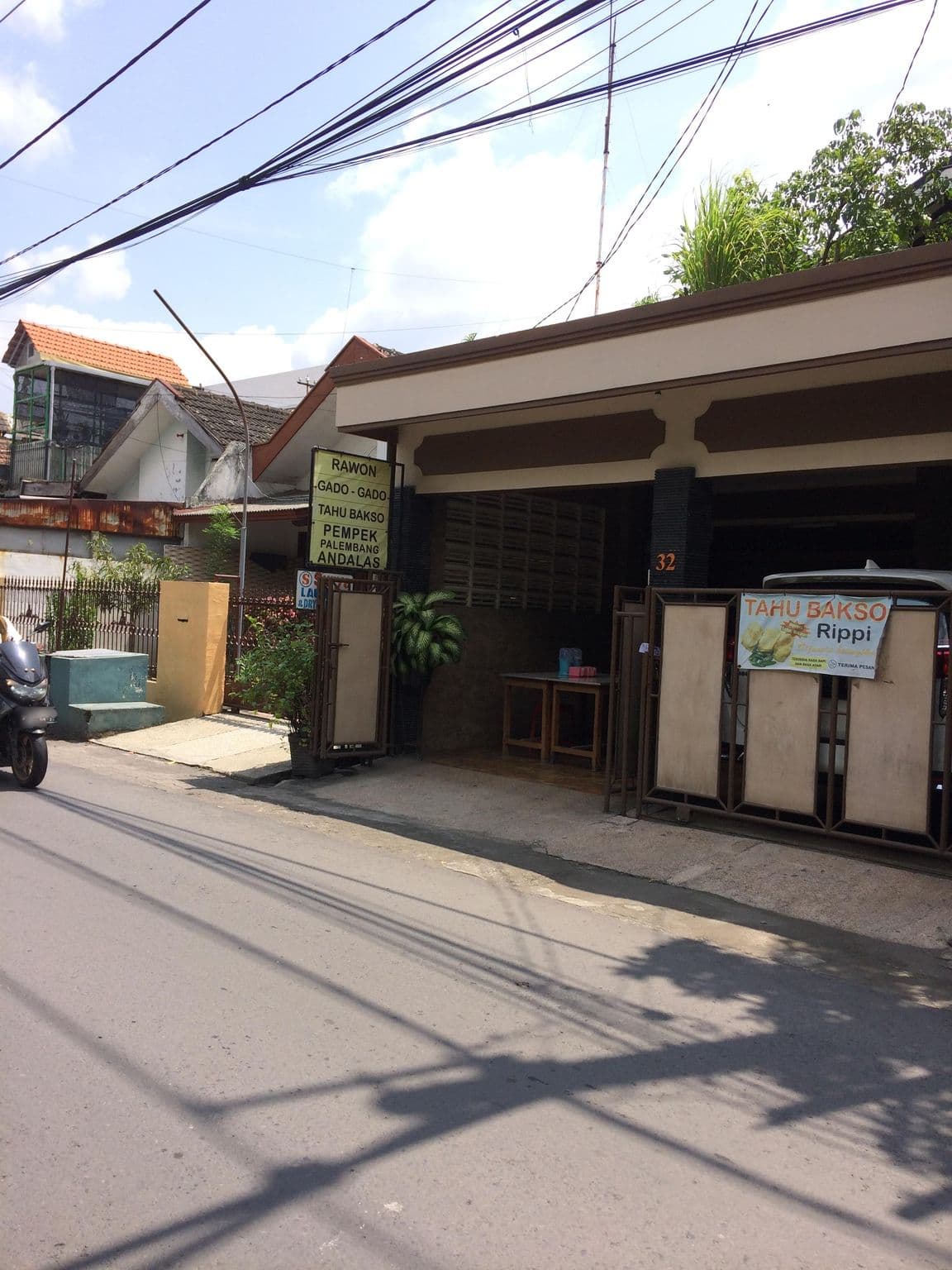 Street view near ZzZzZz, Gedangan — © maphunter_id (CC BY-SA · Mapillary)