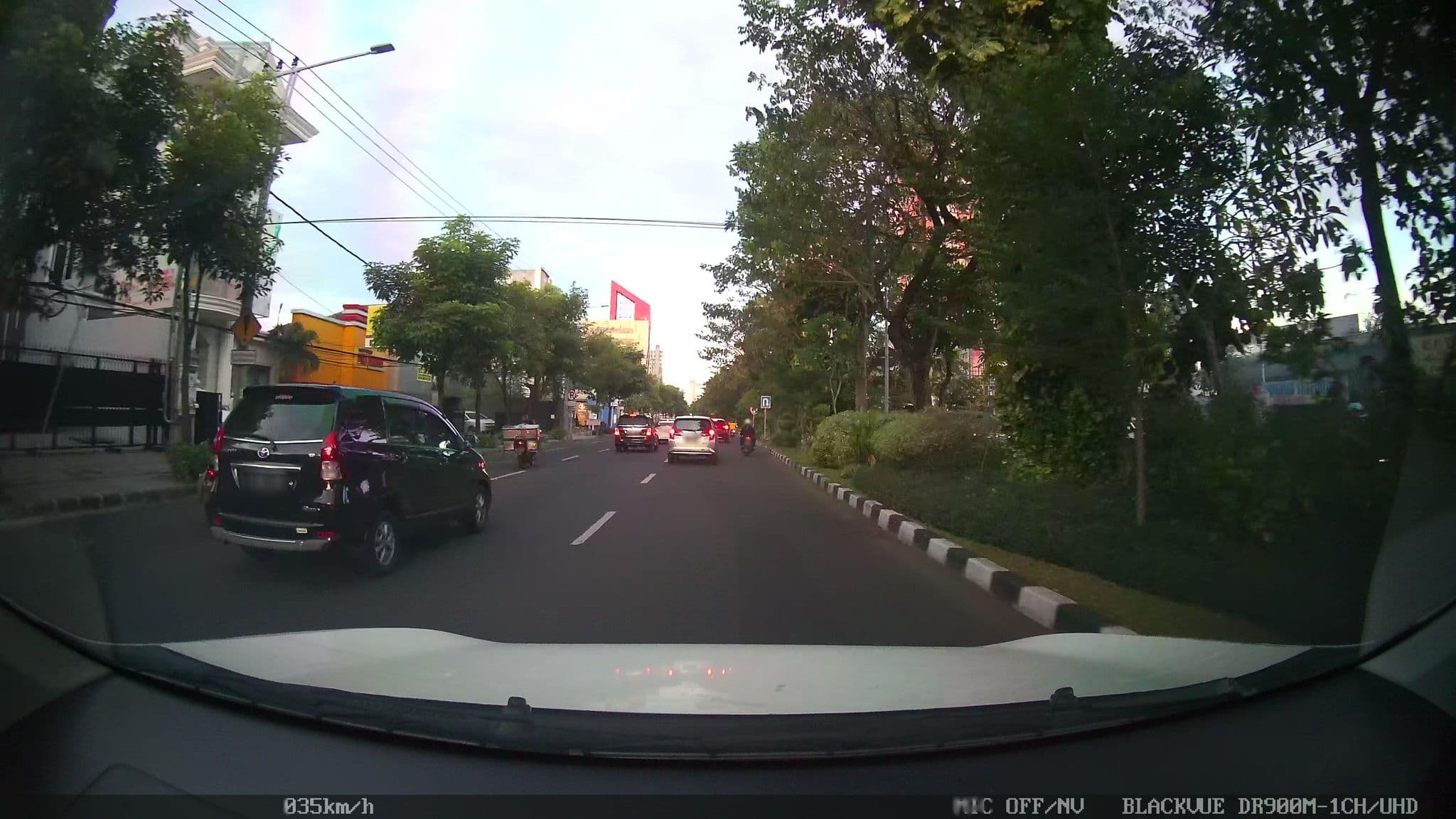 Street view near The Rich Prada Hotel Surabaya, Surabaya — © kaart_2 (CC BY-SA · Mapillary)