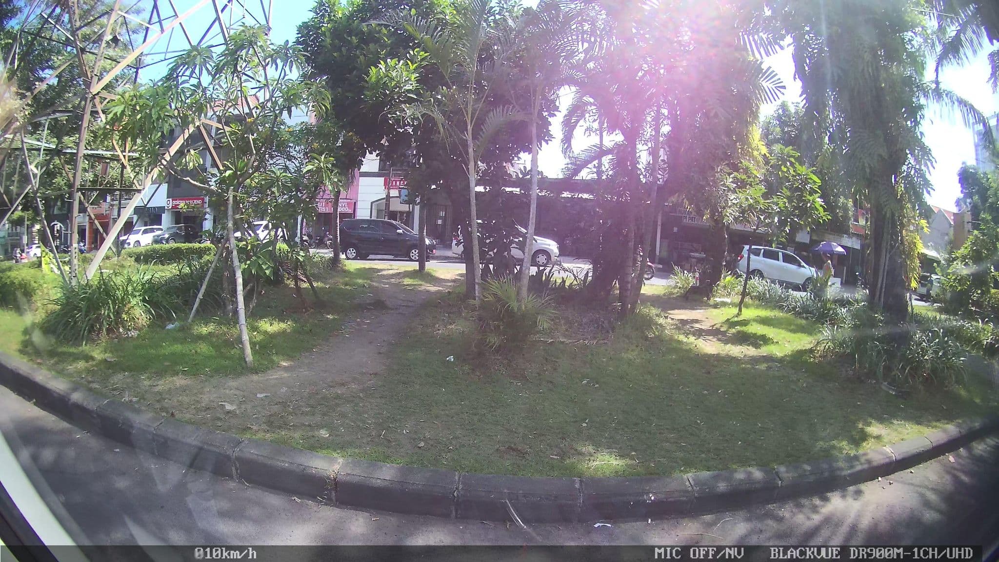 Street view near kusuma agro wisata hotel #1 batu, Surabaya — © kaart_2 (CC BY-SA · Mapillary)