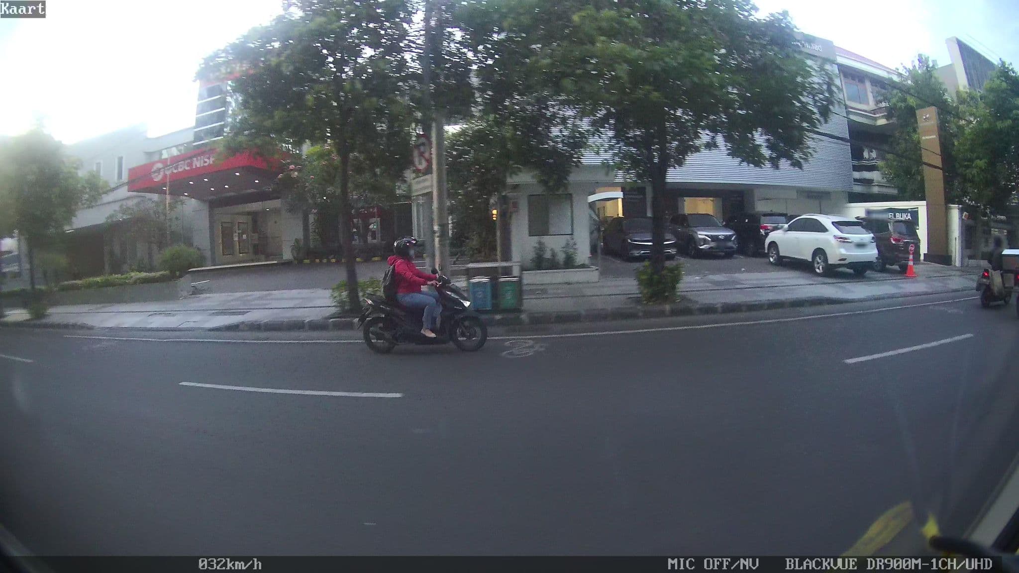 Street view near Graha Depete33, Surabaya — © kaart_2 (CC BY-SA · Mapillary)