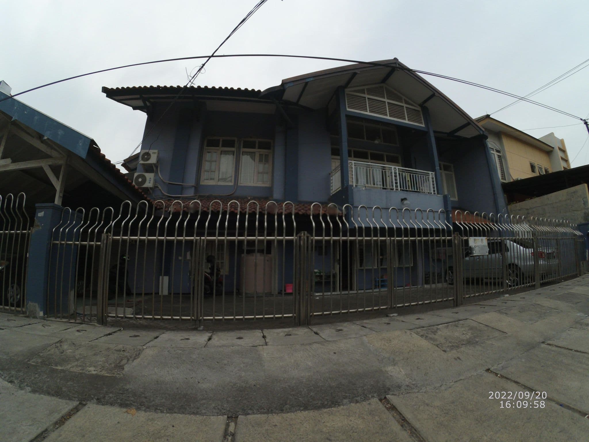 Street view near Airy Eco Syariah Dukuh Kupang Timur Dua Puluh 52 Surabaya, Surabaya — © maphunter_id (CC BY-SA · Mapillary)