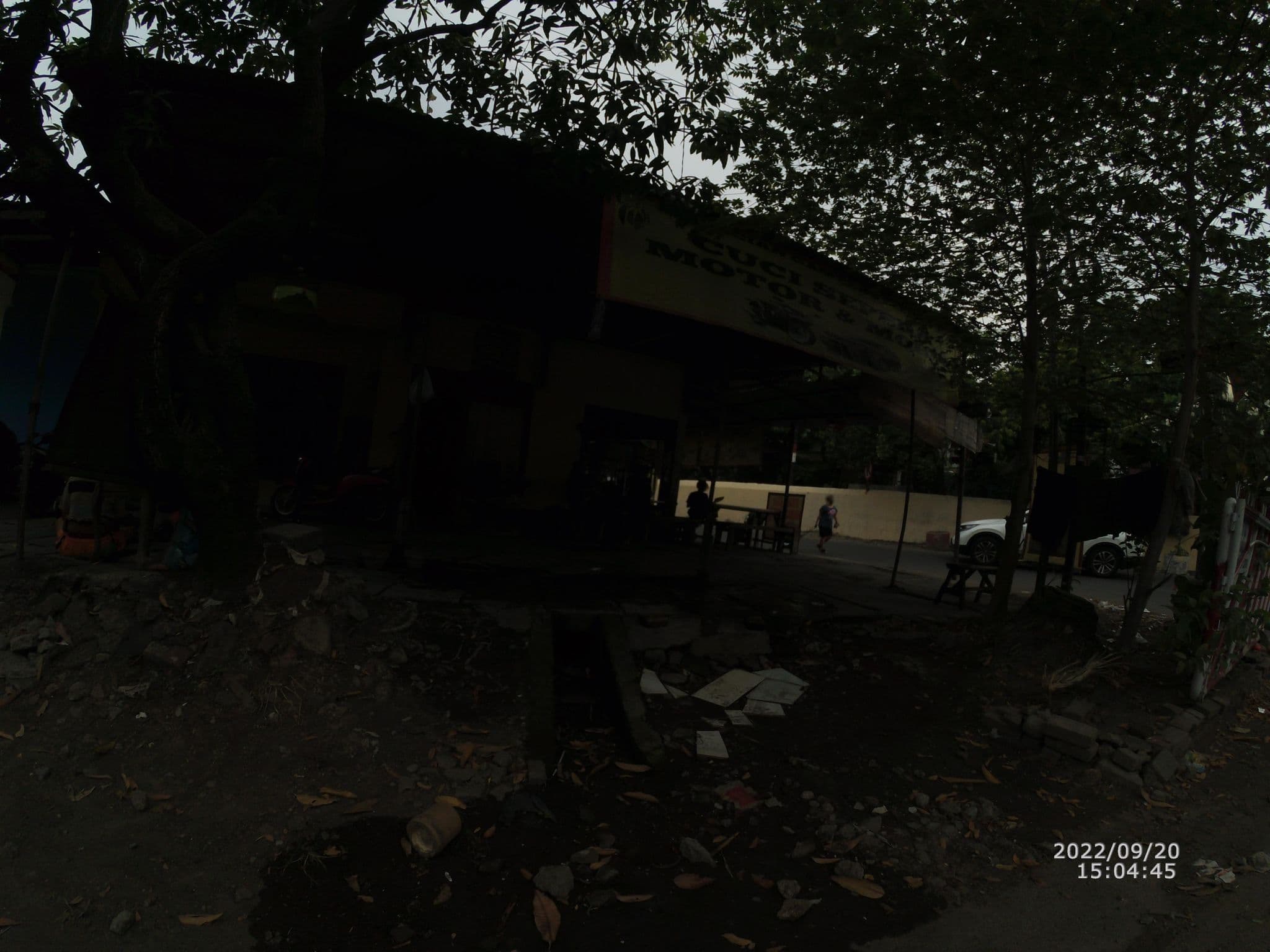 Street view near Hoormoes Lodge & Cafe, Surabaya — © maphunter_id (CC BY-SA · Mapillary)