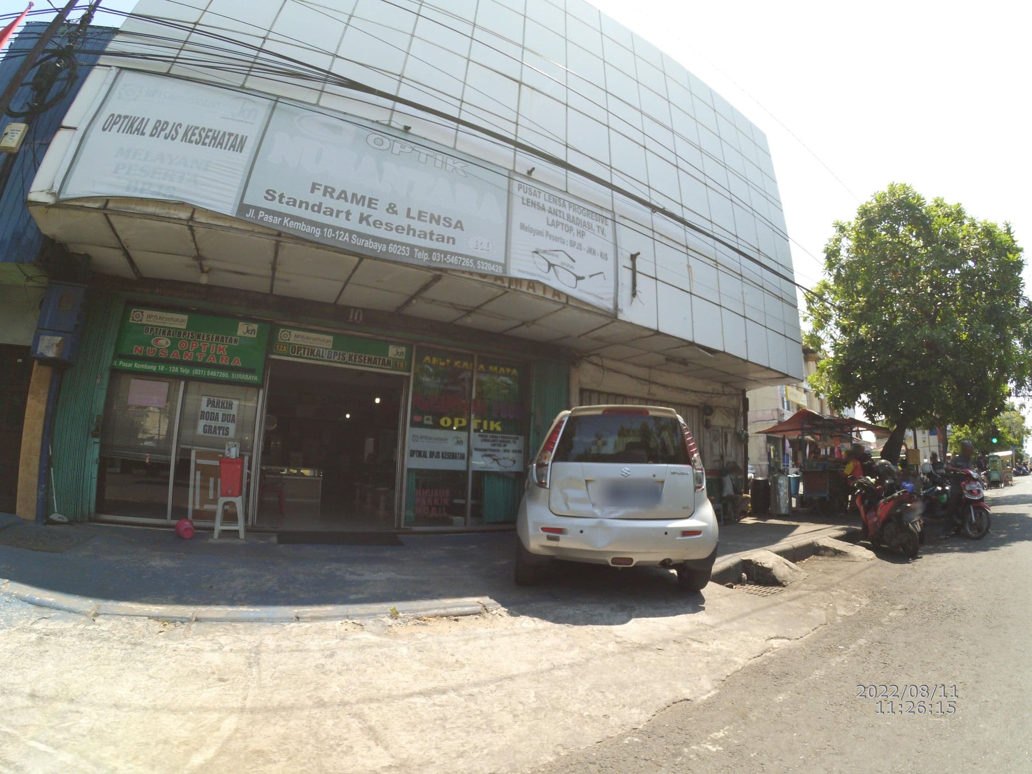 Street view near HOTEL MERTUWA JAYA, Surabaya — © maphunter_id (CC BY-SA · Mapillary)