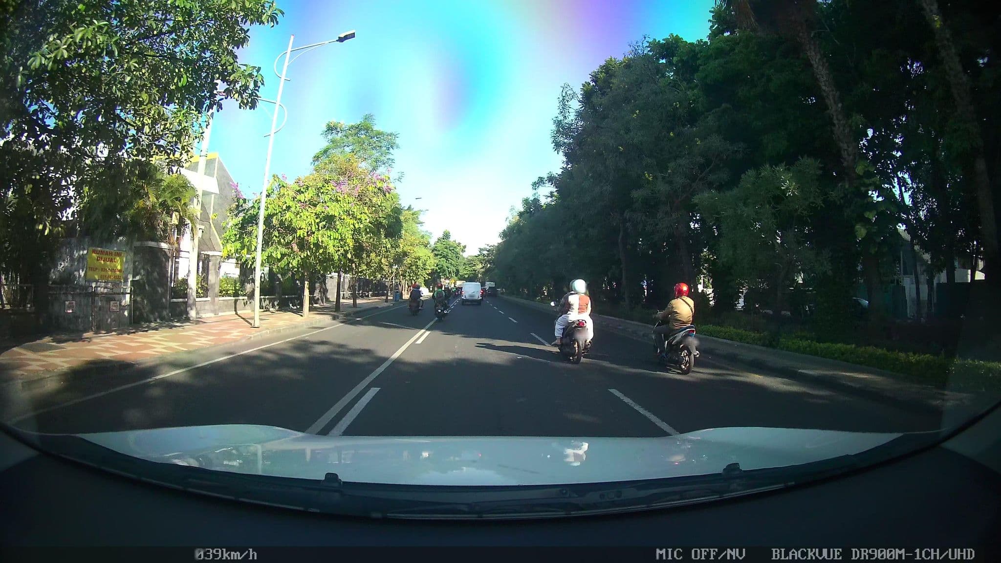Street view near Ruang komodo, Surabaya — © kaart_2 (CC BY-SA · Mapillary)