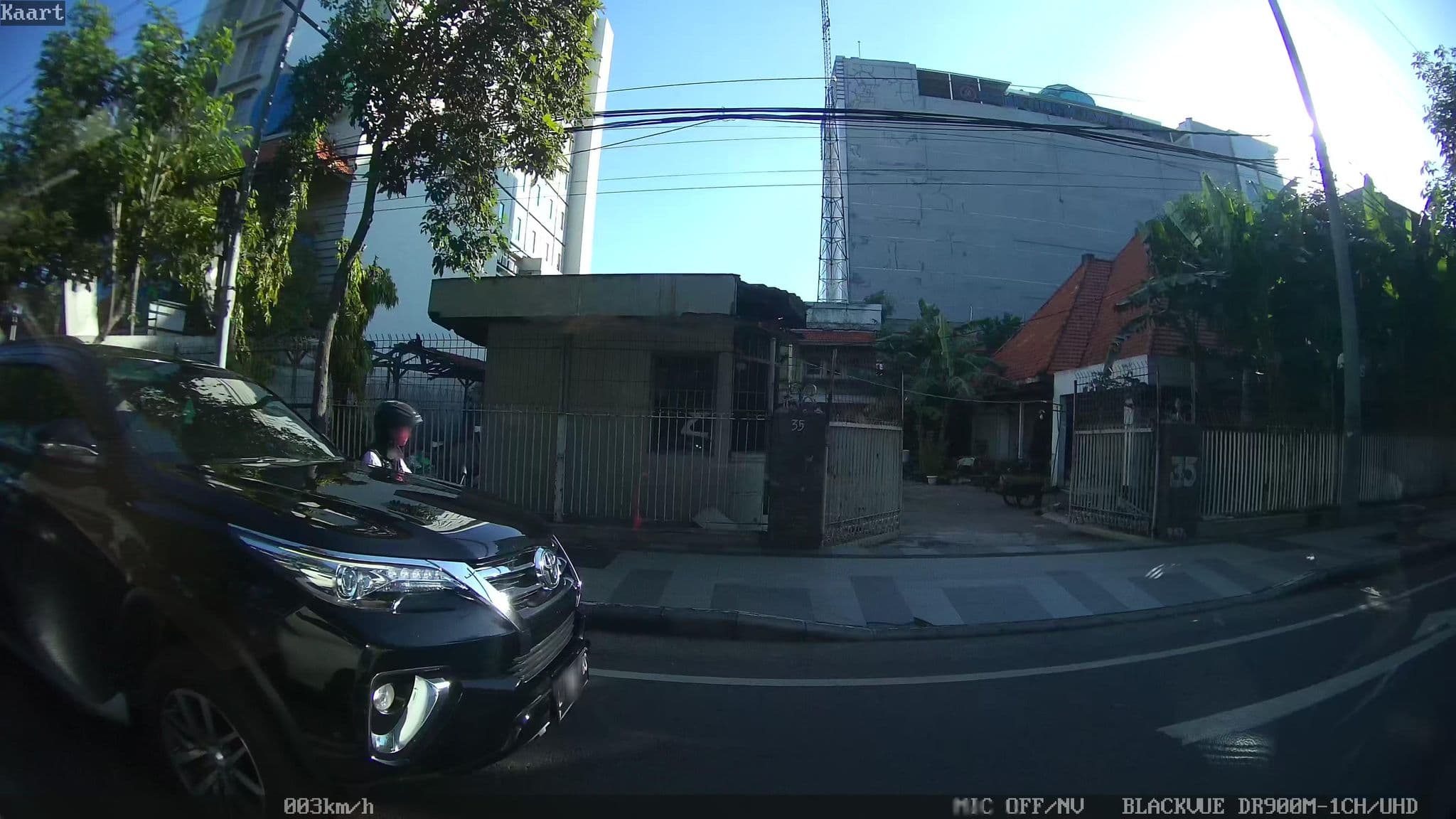Street view near POP Hotel Diponegoro Surabaya, Surabaya — © kaart_2 (CC BY-SA · Mapillary)