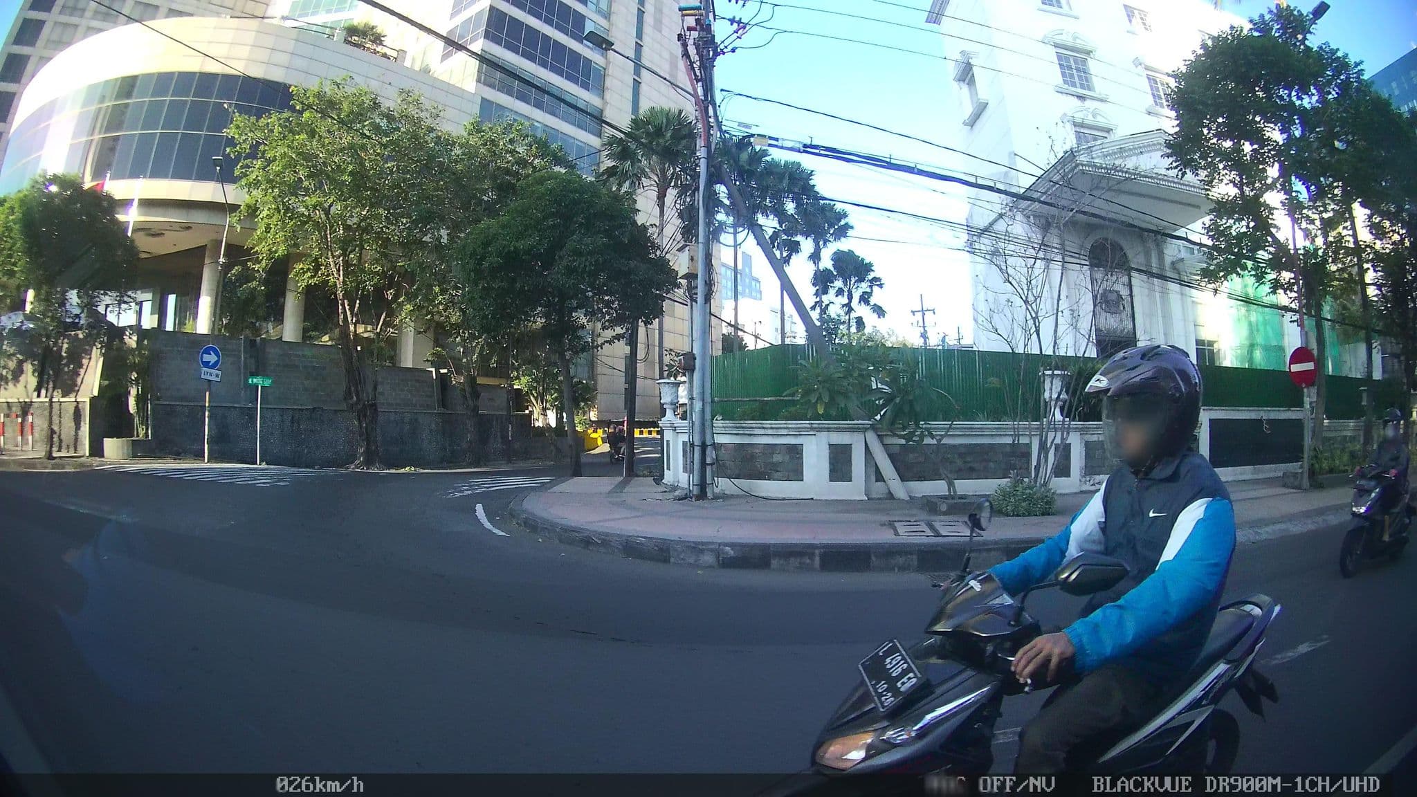 Street view near LJ Discovery - Meritus, Surabaya — © kaart_2 (CC BY-SA · Mapillary)