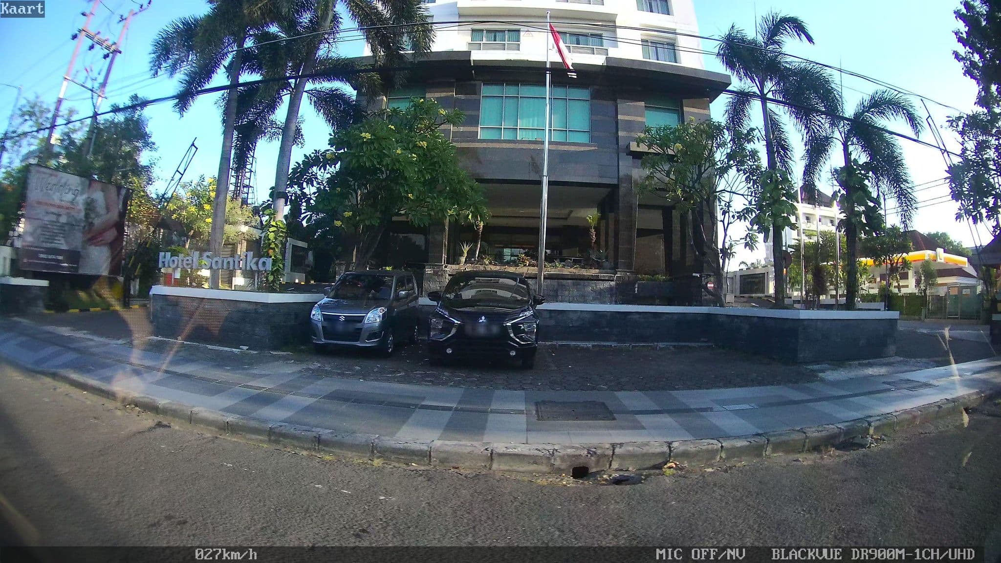 Street view near Bromo meeting room Hotel Santika Surabaya, Surabaya — © kaart_2 (CC BY-SA · Mapillary)