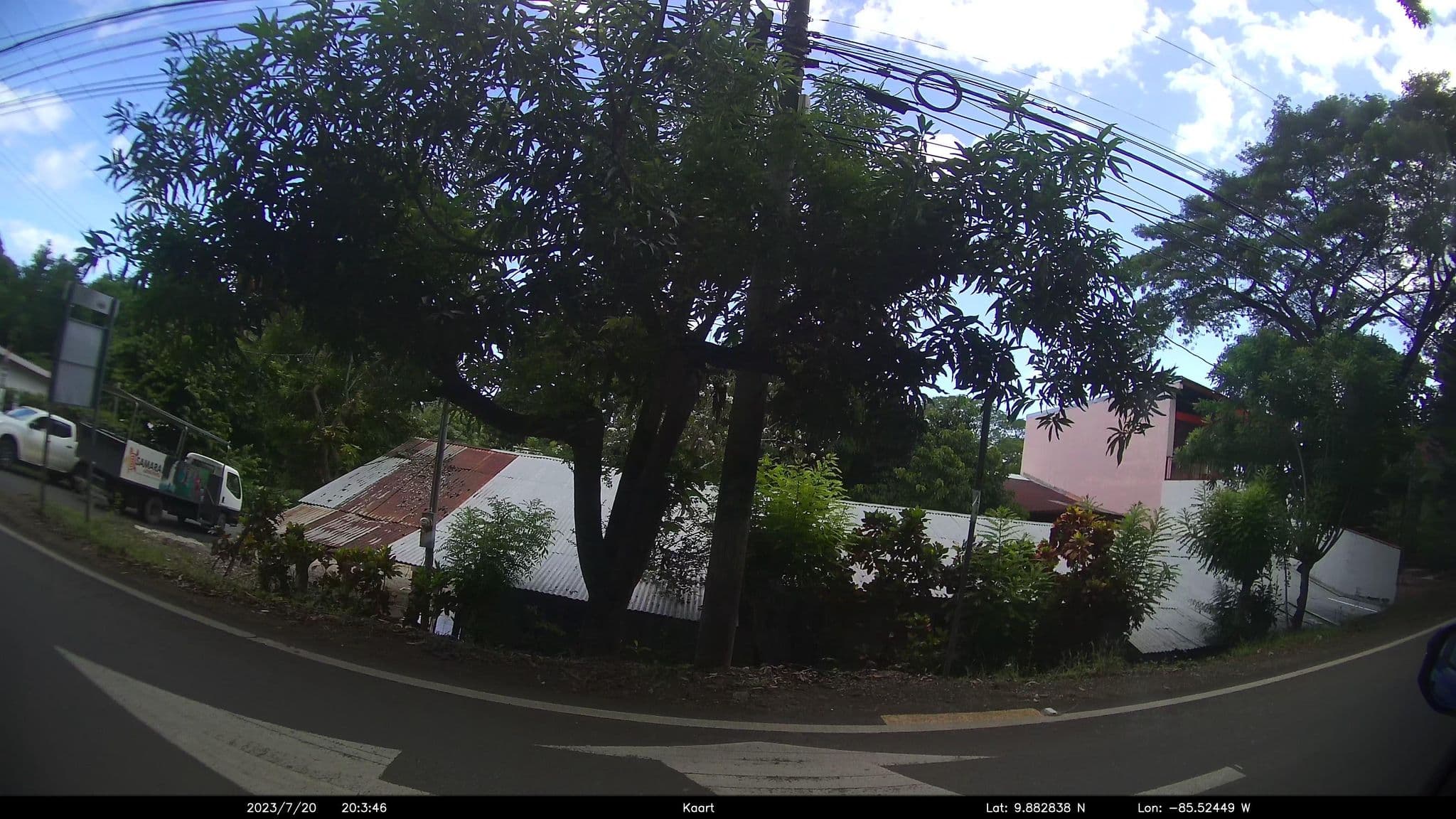 Street view near Casa Paraiso, Sámara