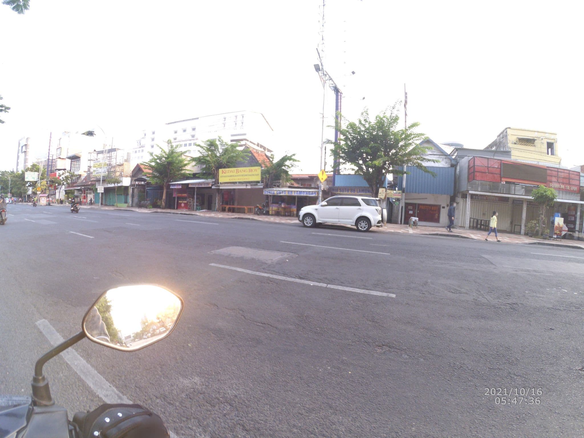 Street view near 1818, Surabaya — © maphunter_id (CC BY-SA · Mapillary)