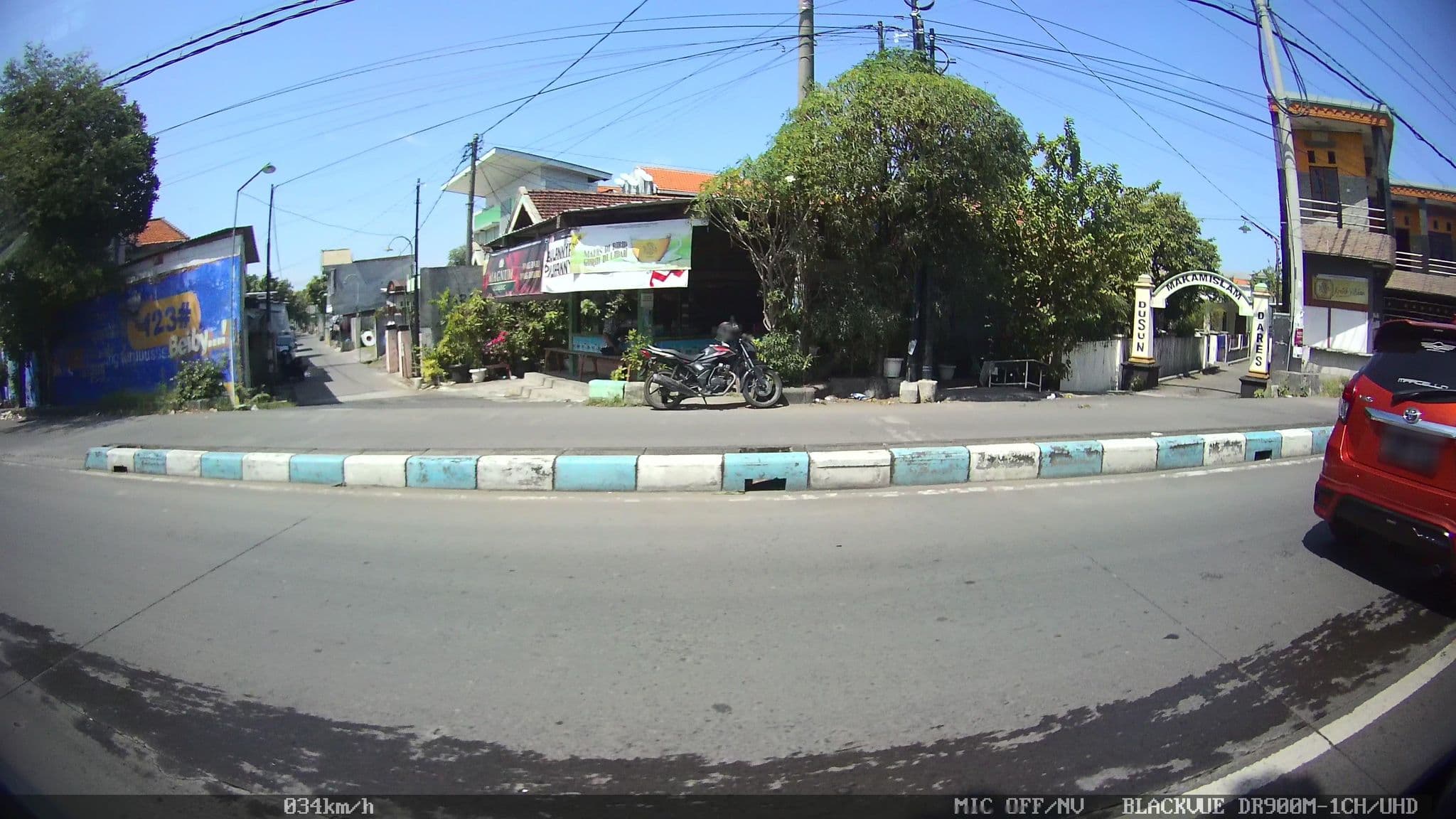 Street view near Ardhya Guest House, Gedangan — © kaart_2 (CC BY-SA · Mapillary)
