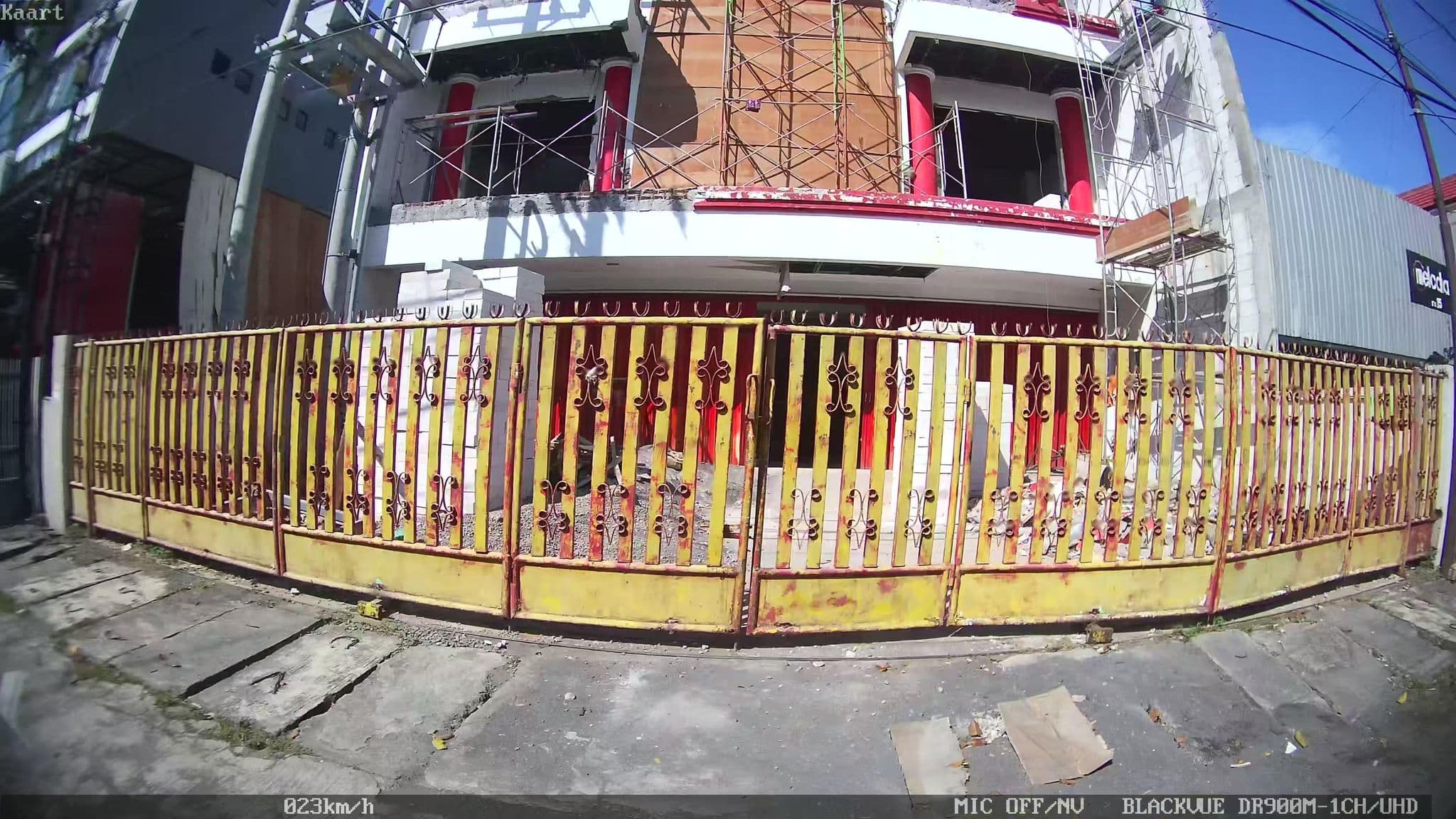 Street view near Grand Joglo, Surabaya — © kaart_2 (CC BY-SA · Mapillary)