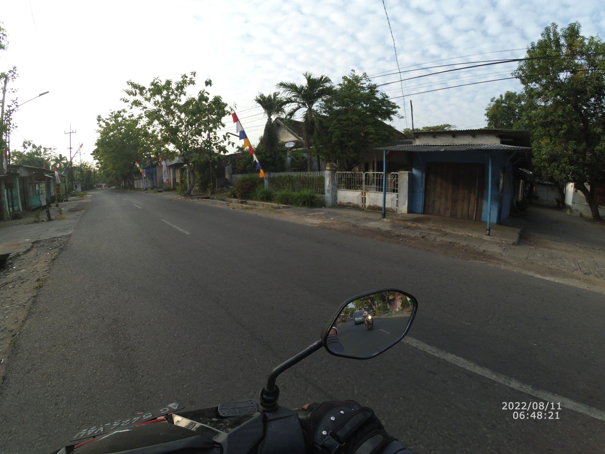 Street view near Wisma mutiara I, Surabaya — © maphunter_id (CC BY-SA · Mapillary)