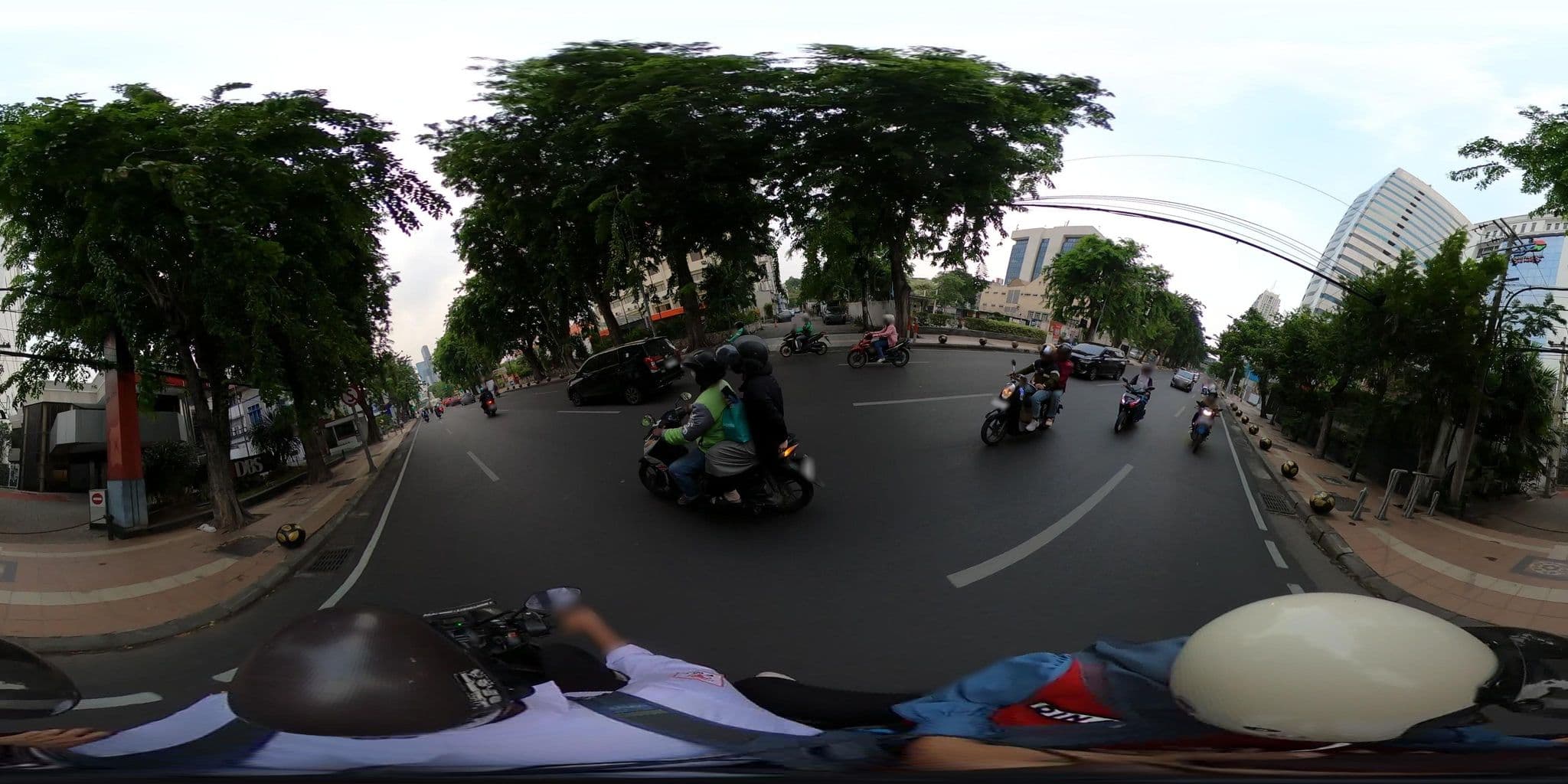 Street view near Grand Surabaya Hotel, Surabaya — © danbjoseph (CC BY-SA · Mapillary)