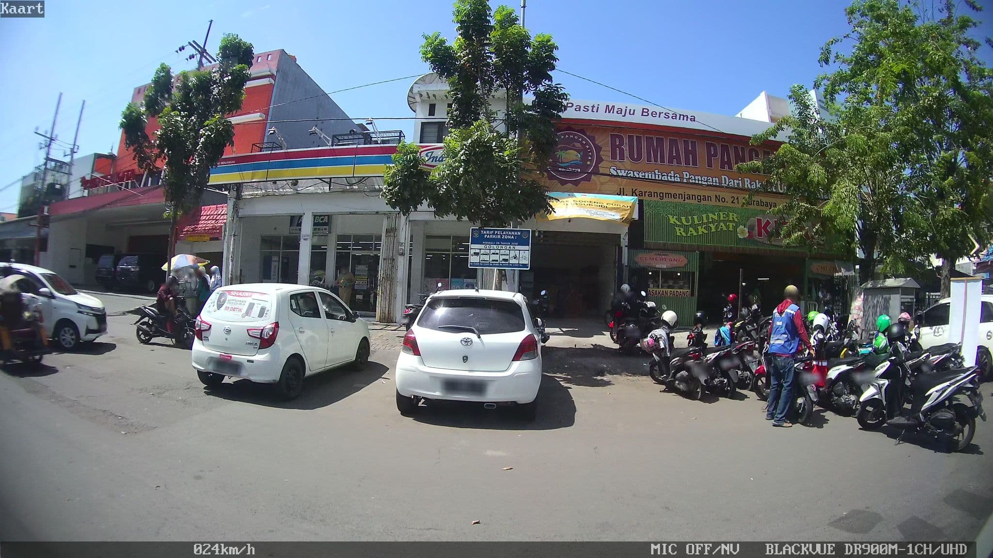Street view near Oyo 275 Hotel Kita, Surabaya — © kaart_2 (CC BY-SA · Mapillary)