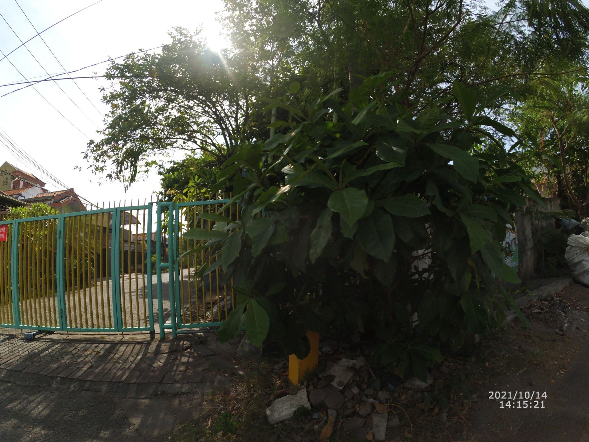 Street view near Hotel larasati jl.sosrokusuman B1 DN1/182 jogjakarta, Surabaya — © maphunter_id (CC BY-SA · Mapillary)