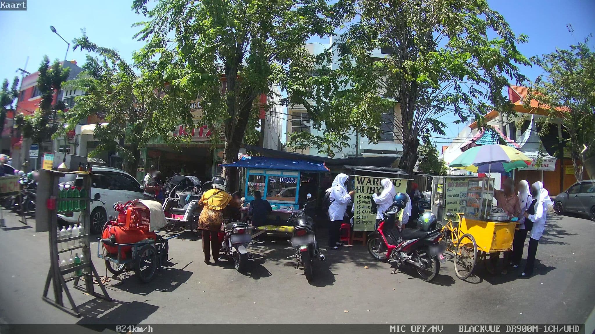 Street view near Hotelku, Surabaya — © kaart_2 (CC BY-SA · Mapillary)