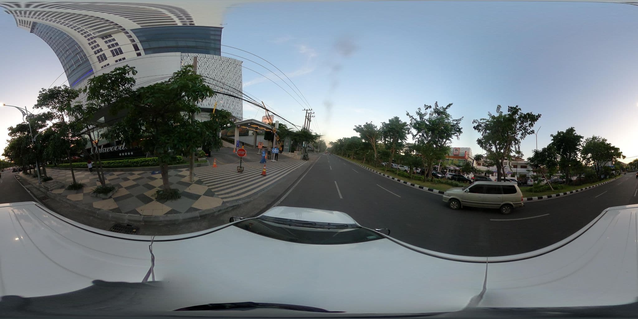 Street view near Room 1505, Surabaya — © kaart_360 (CC BY-SA · Mapillary)