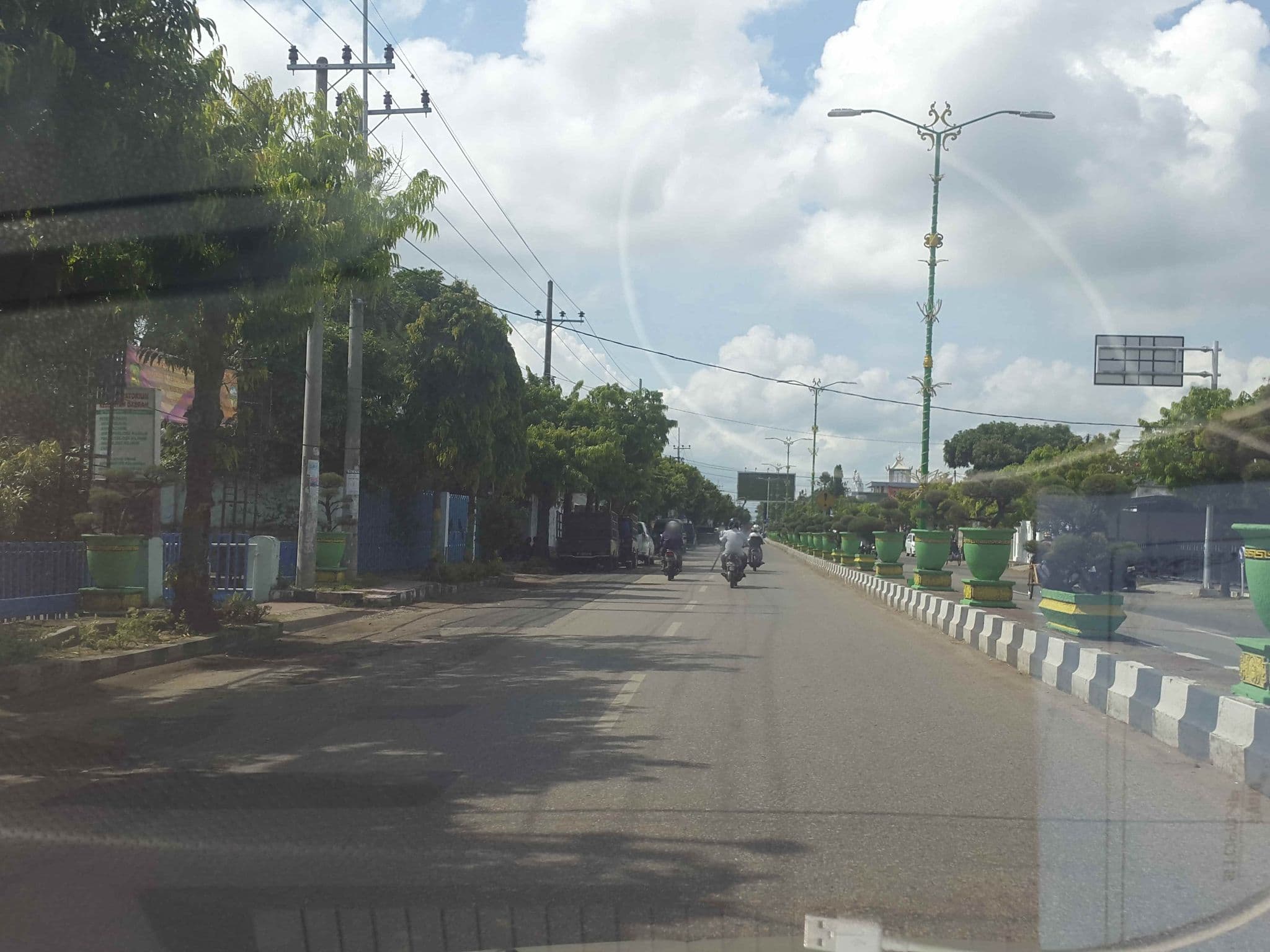 Street view near Hotel Sumekar, Sumenep — © roadroid (CC BY-SA · Mapillary)