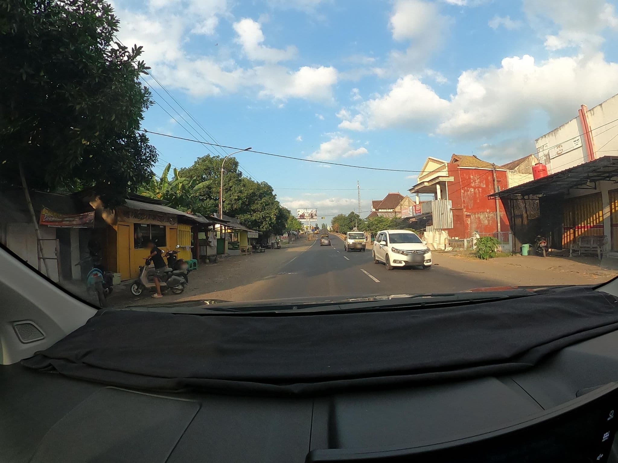 Street view near hotel panarukan situbondo, Panarukan — © Kaart_Local (CC BY-SA · Mapillary)