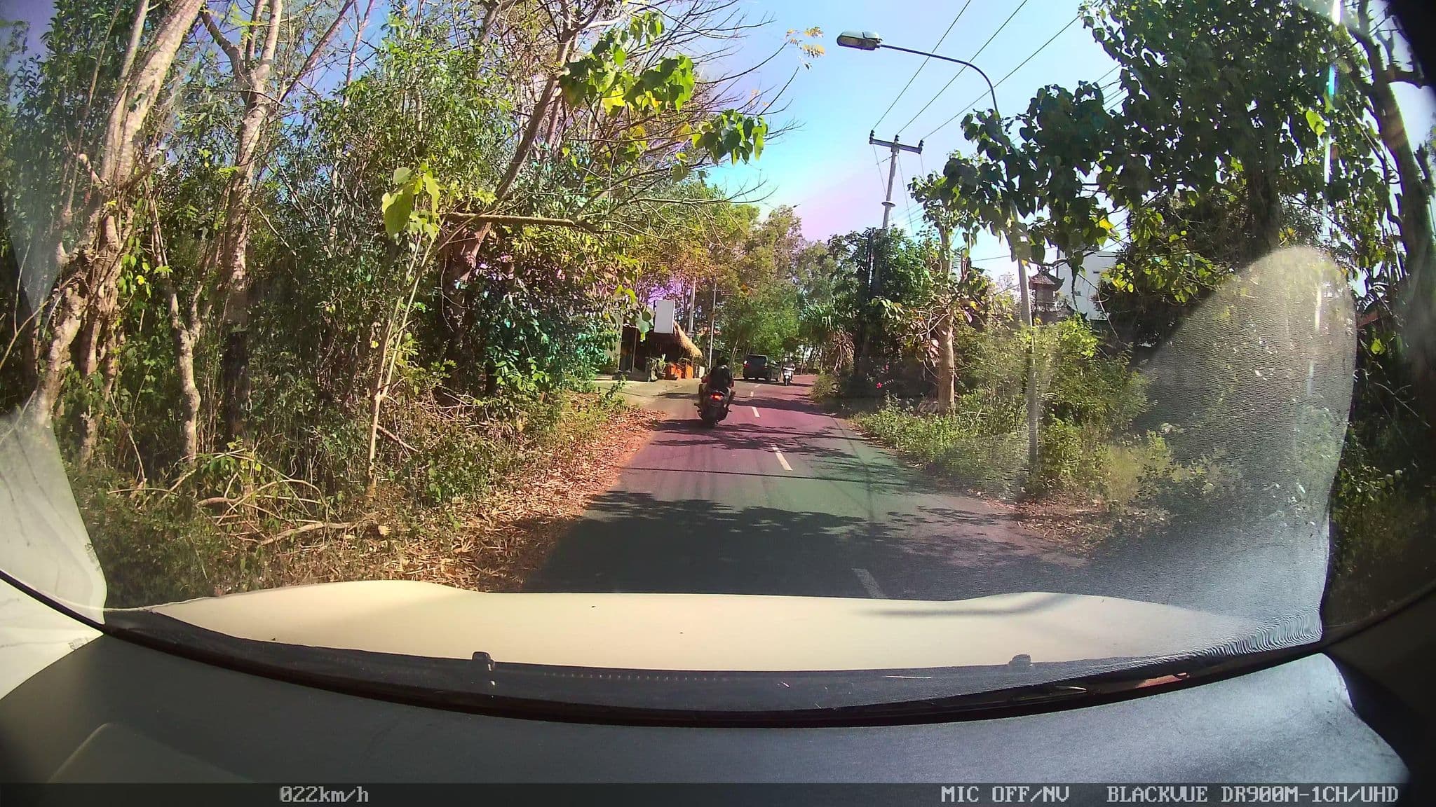 Street view near Uluwatu White Sands, Jimbaran — © kaart_2 (CC BY-SA · Mapillary)