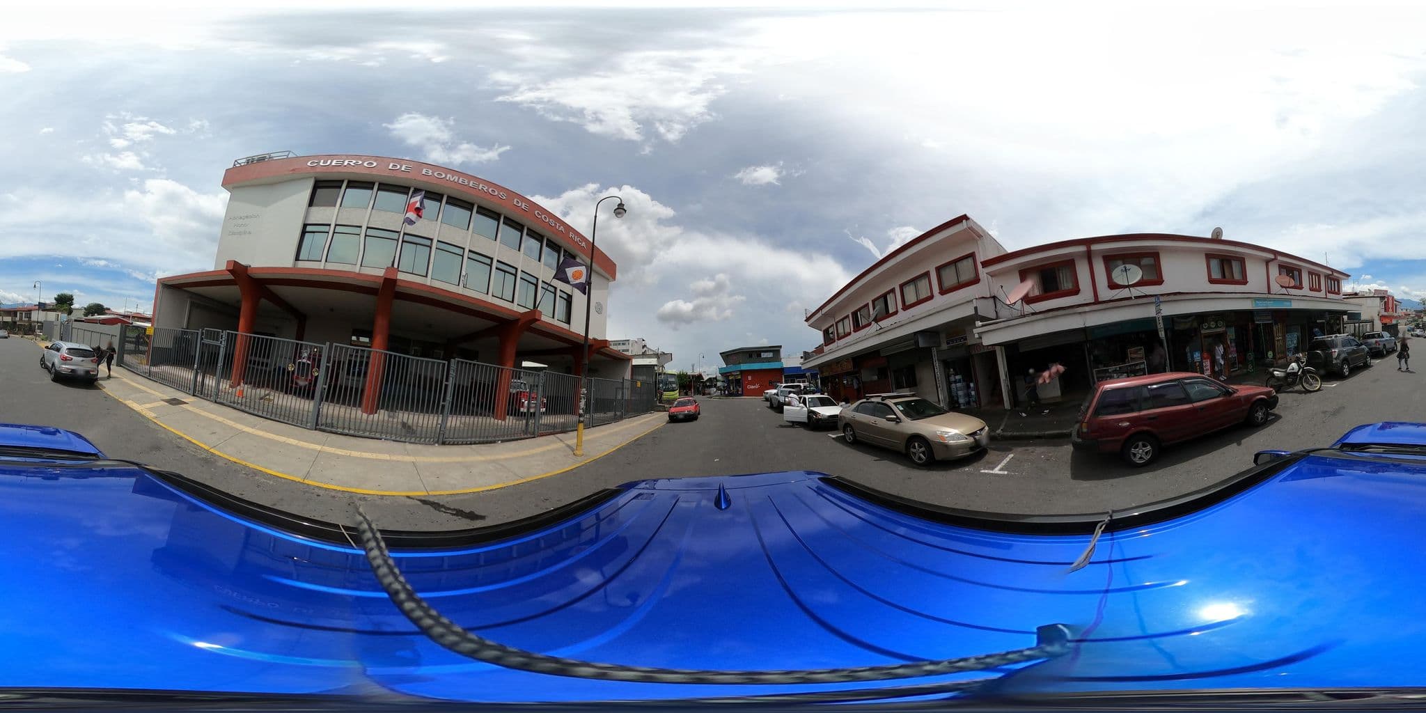 Street view near Hostal La Estacion, San José